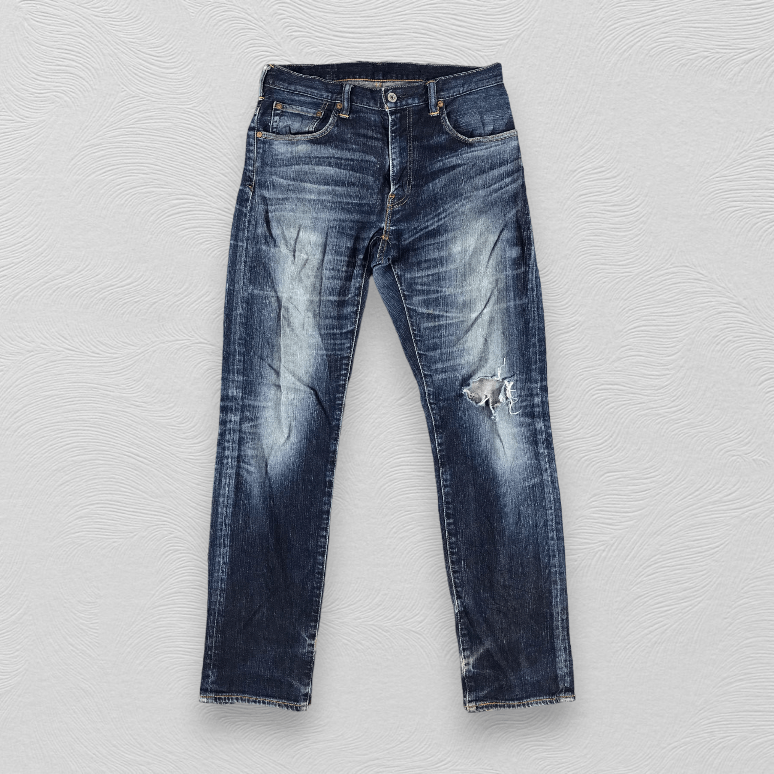 Levi's Vintage Levi's 551 Jeans Distress Dark Wash Denim KJ919 Size US 33 - 1 Thumbnail