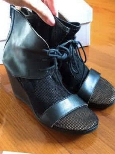 Maison Margiela MM6 Maison Martin Margiela mesh wedge heels boots and shoes Size US 9 / IT 39 - 1 Thumbnail