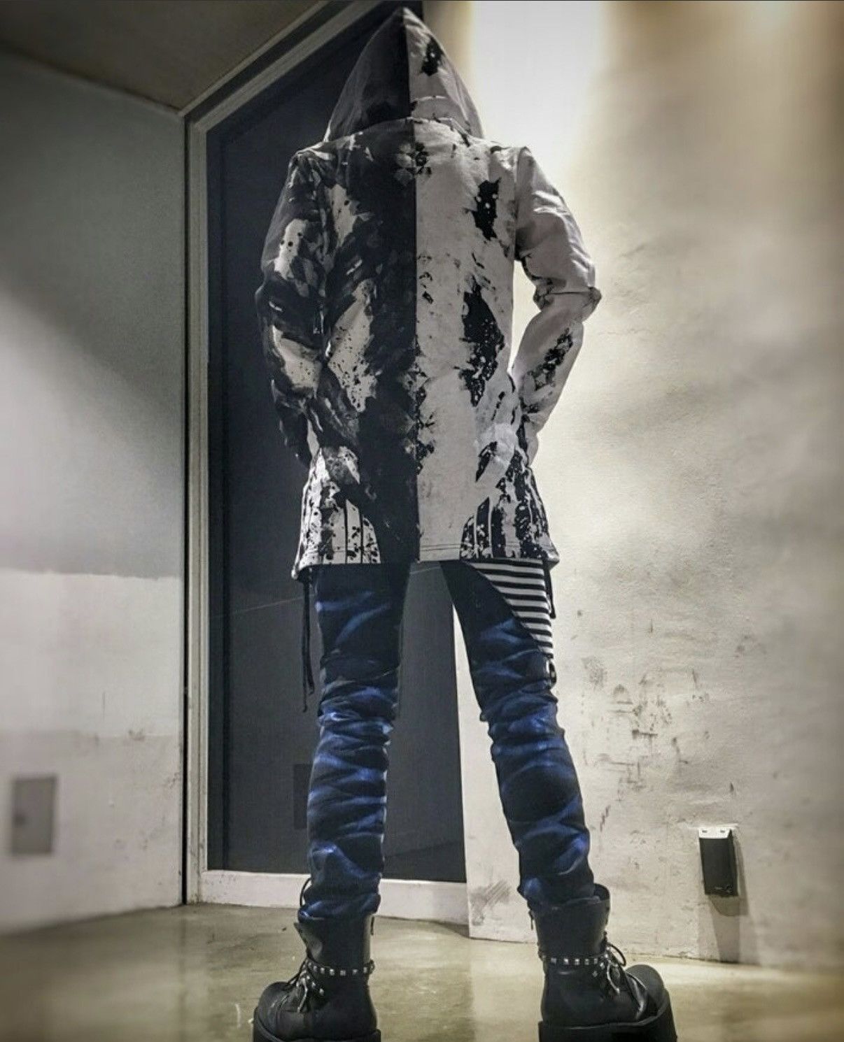 CIVARIZE 🔥🔥🔥ARCHIVE CIVARIZE HOODIE JACKET Size M / US 6-8 / IT 42-44 - 2 Thumbnail