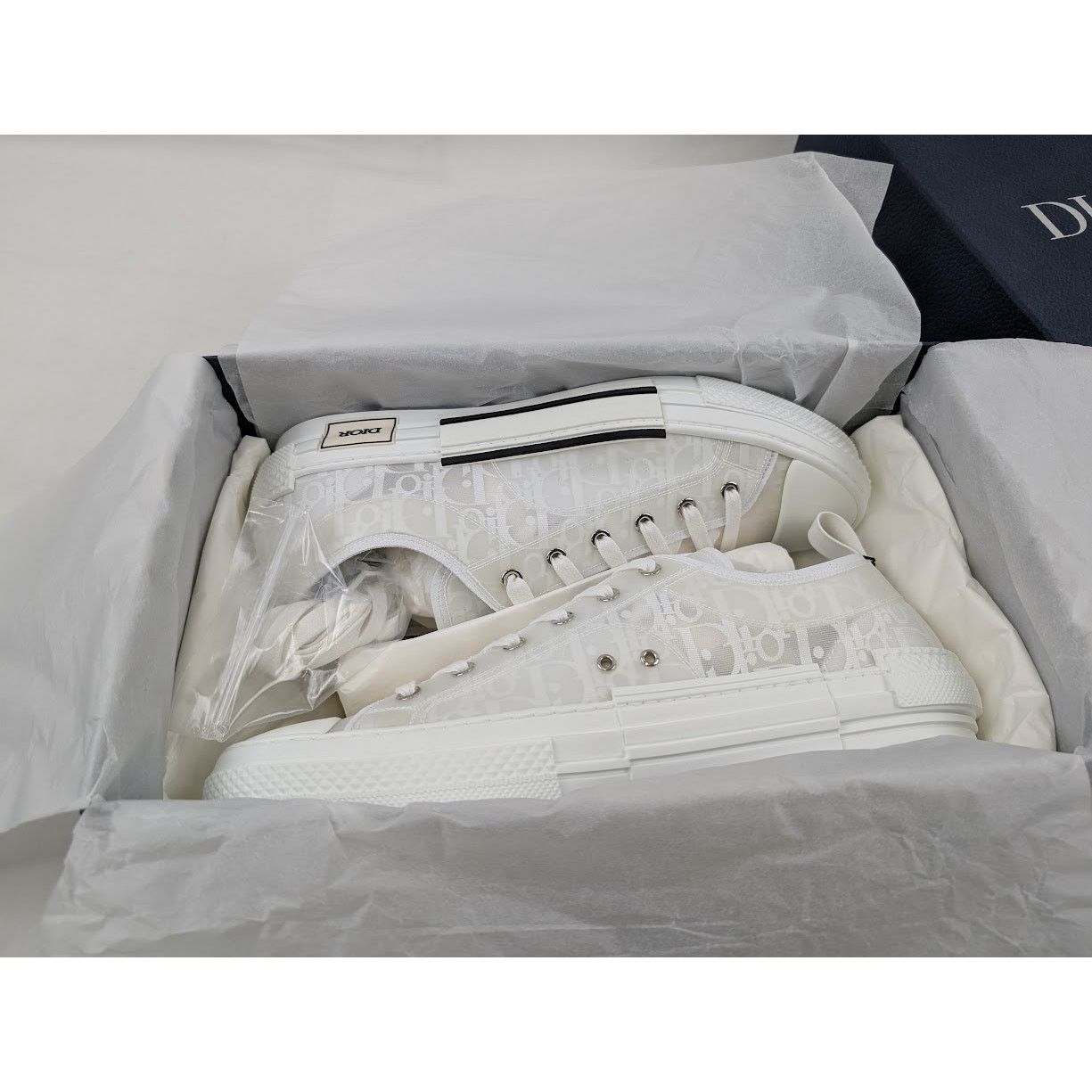 Dior o1rshd1 B23 Low-Top Sneakers Oblique Transparency in White Size US 12.5 / EU 45-46 - 18 Thumbnail