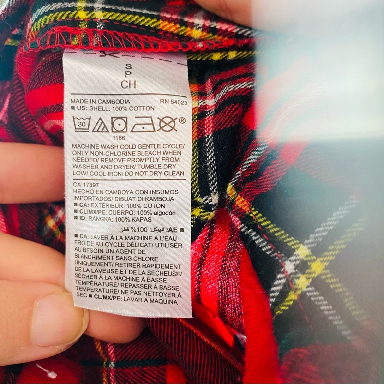 Old Navy OLD NAVY Red White Green Plaid Flannel Button Shirt Top Size S / US 4 / IT 40 - 6 Thumbnail