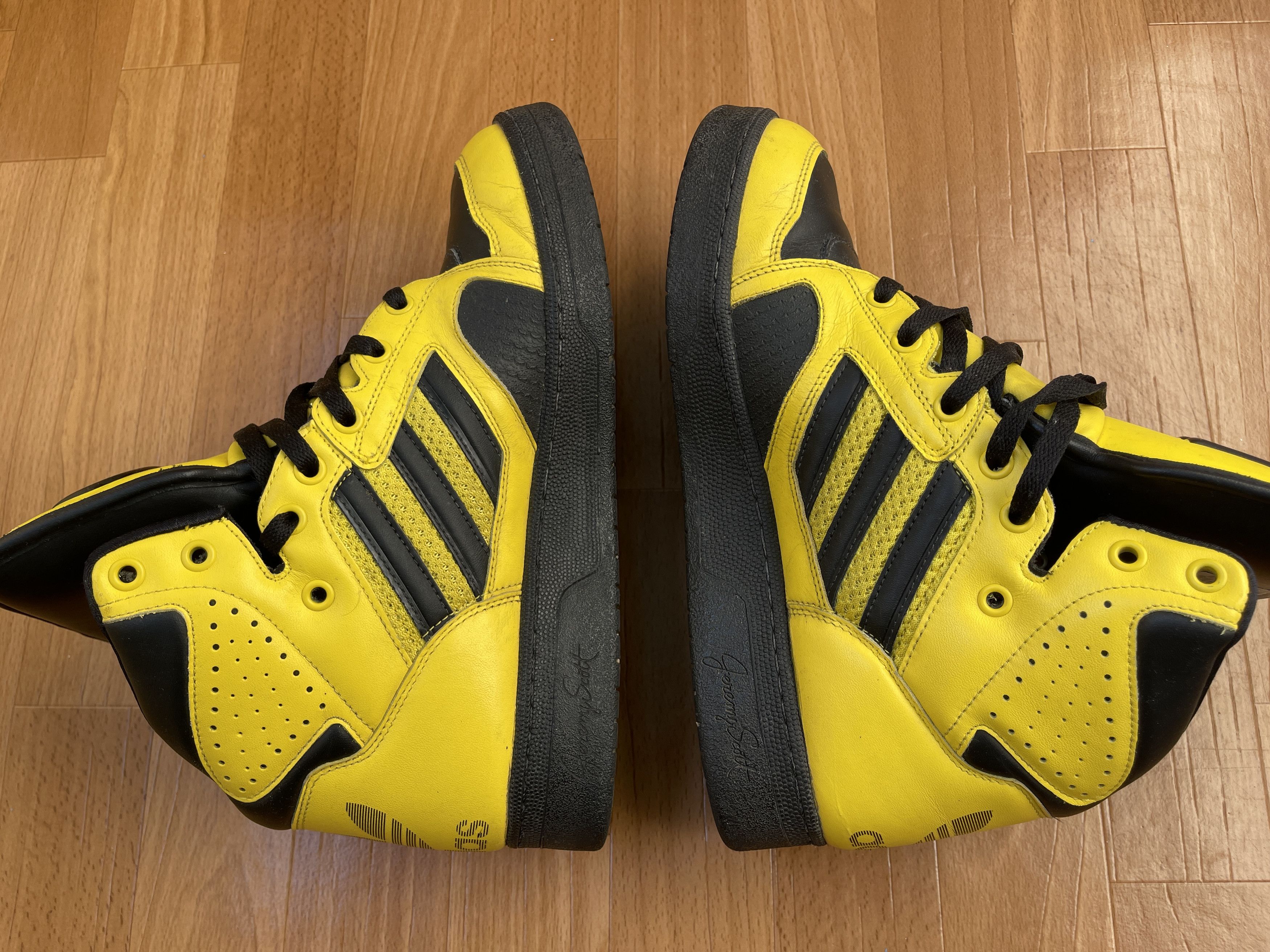 Adidas × Jeremy Scott Adidas sneakers Jeremy Scott Instinct Top shoes ObyO V24530 Size US 10 / EU 43 - 12 Thumbnail