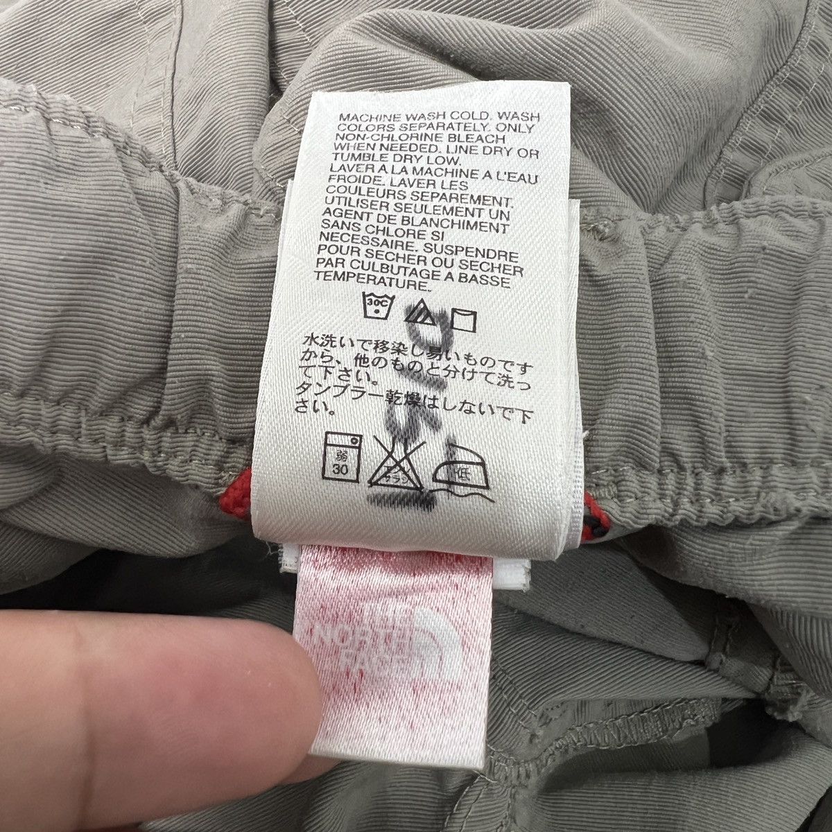 The North Face The North Face Outdoor/Hiking Cargo Pants Size US 39 - 15 Thumbnail
