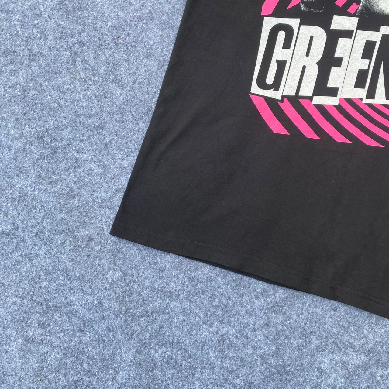 Japanese Brand Vintage Green Day Punk Rock Band Tshirt Size US XL / EU 56 / 4 - 3 Thumbnail
