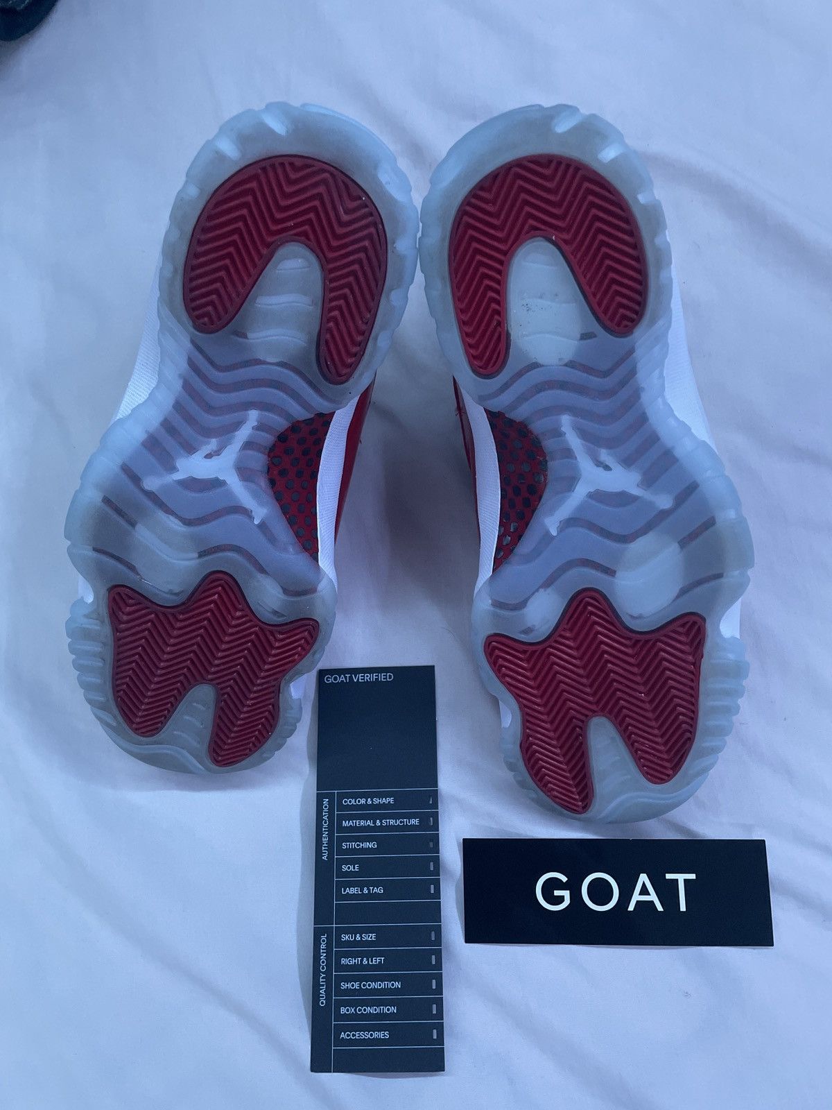 Jordan Brand Jordan 11 Cherry Size US 8.5 / EU 41-42 - 5 Thumbnail