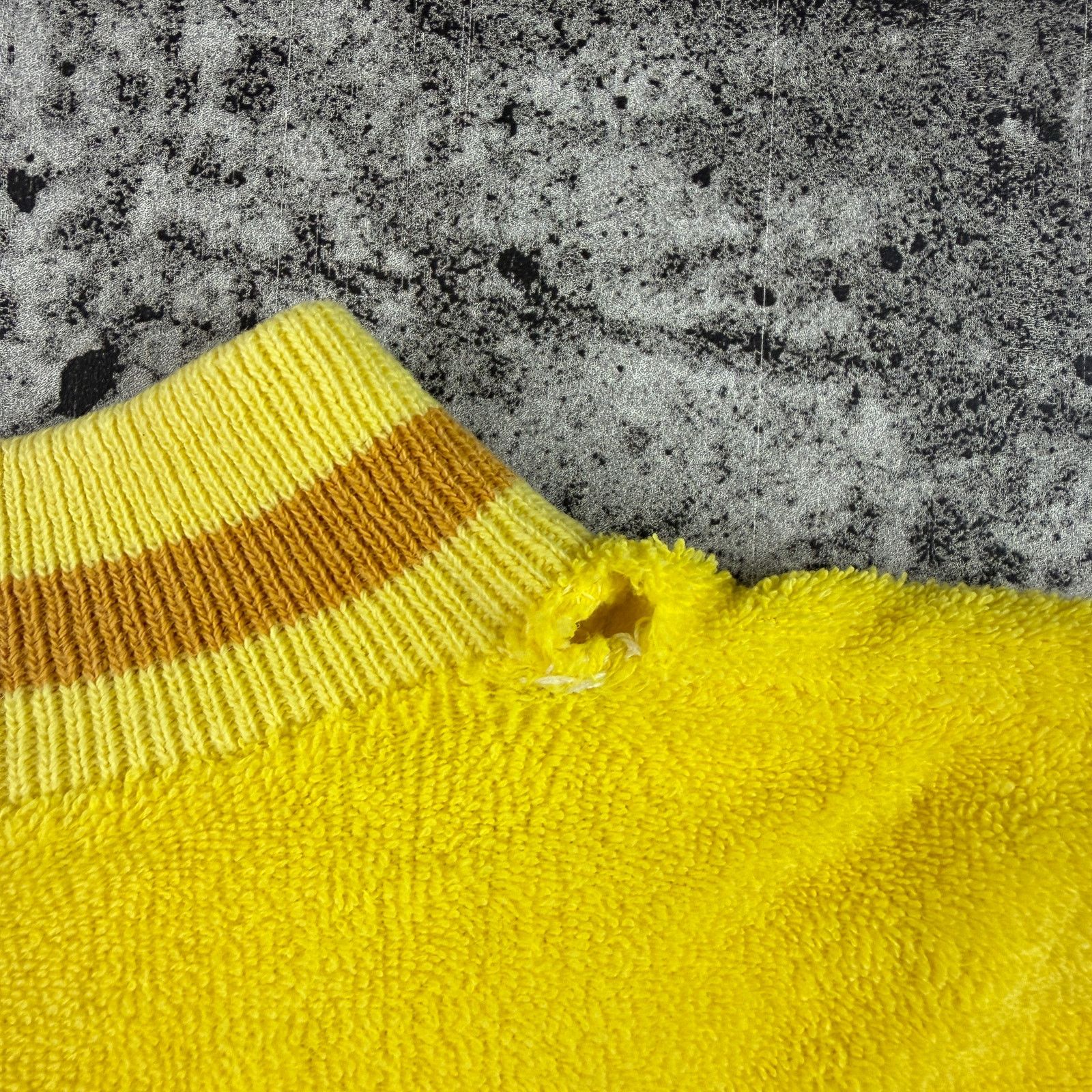 Vintage True Vintage Westvale Yellow Mock Neck Shirt Size Medium Size US M / EU 48-50 / 2 - 4 Thumbnail