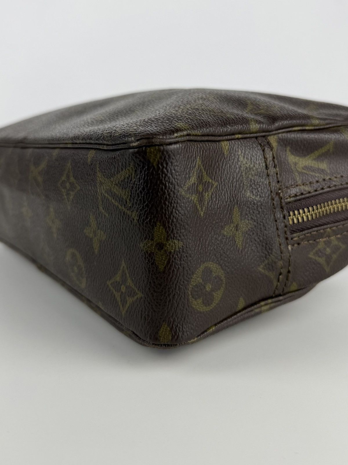 Louis Vuitton Vintage 80s Louis Vuitton monogram trousse 28 toiletry bag Size ONE SIZE - 14 Thumbnail