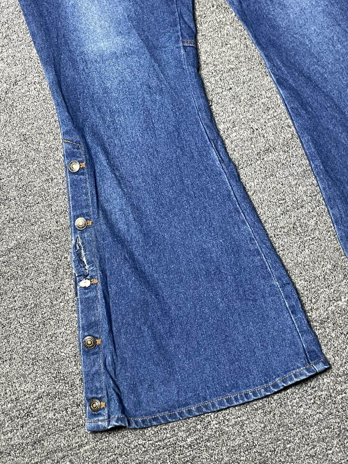 Japanese Brand × Vintage Japanese Brand Bootcut Snap Button Jeans (83) Size 30" / US 8 / IT 44 - 2 Thumbnail