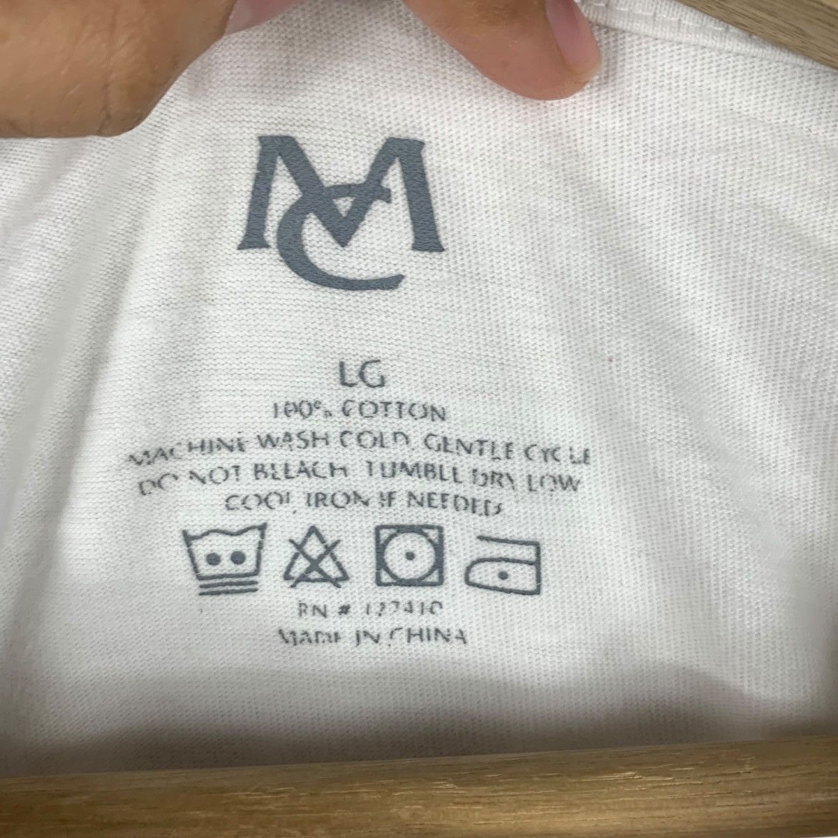 Band Tees MARIAH CAREY MIMI Signature Japan Tour Caution Tee Shirt Size S / US 4 / IT 40 - 6 Thumbnail