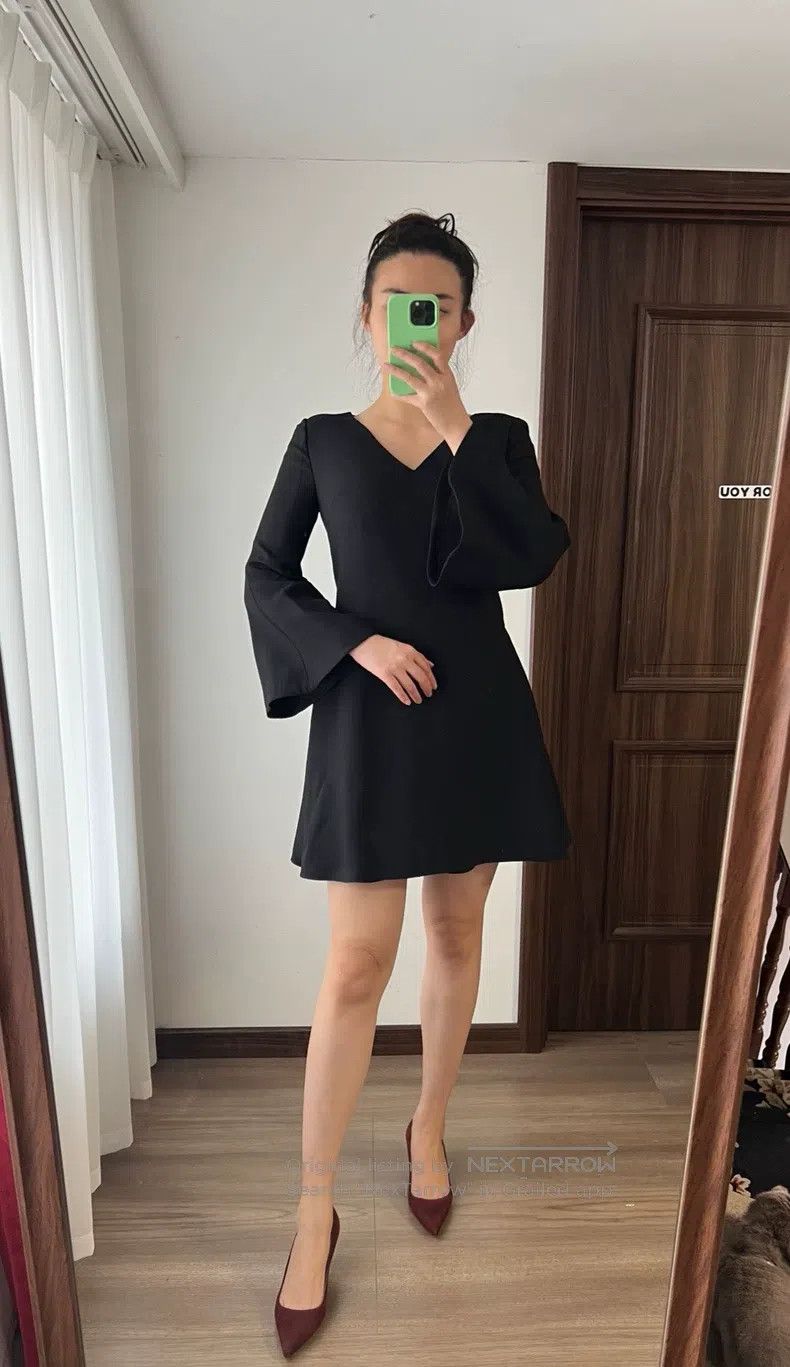 Valentino Valentino dress Size S / US 4 / IT 40 - 3 Thumbnail
