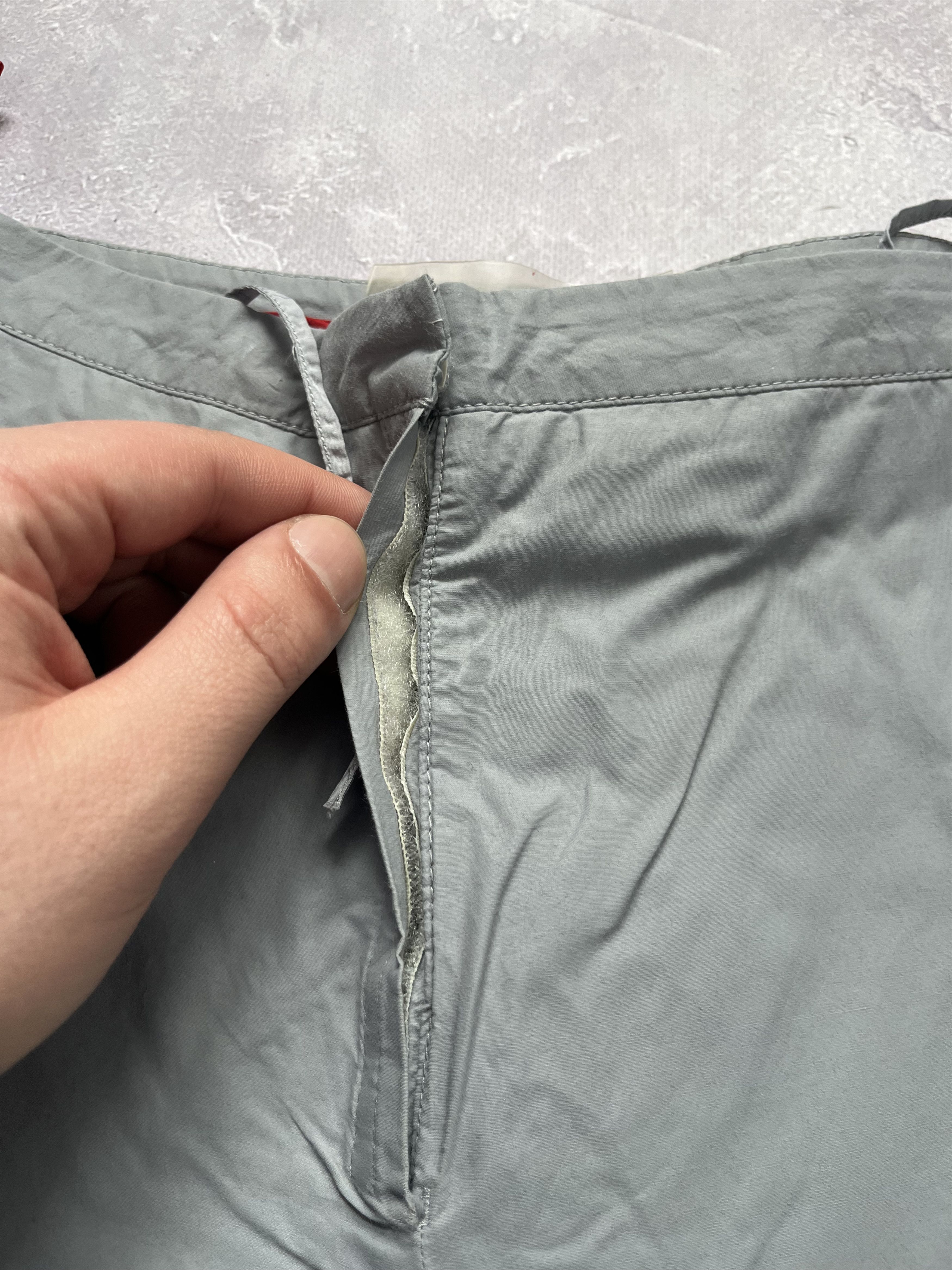 Prada Prada Lightweight Pants Cotton Nylon Gray Red Tab Size 28" / US 6 / IT 42 - 5 Thumbnail