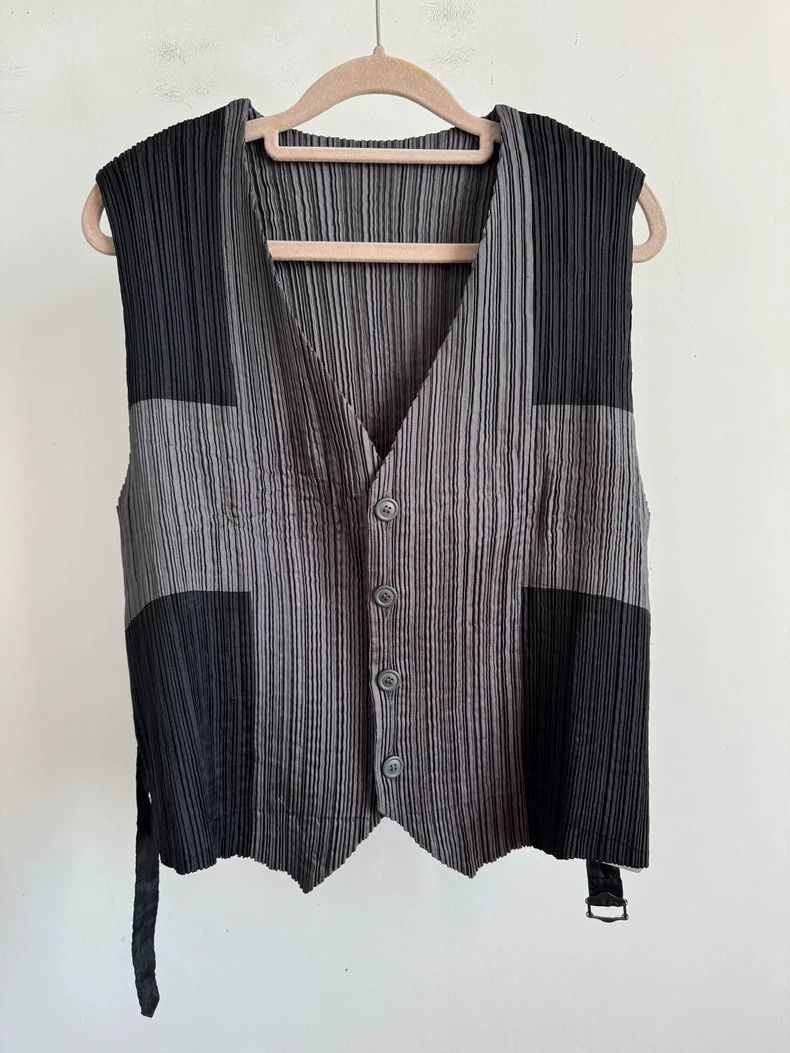 Issey Miyake issey miyake Grey vest Size M / US 6-8 / IT 42-44 - 1 Thumbnail