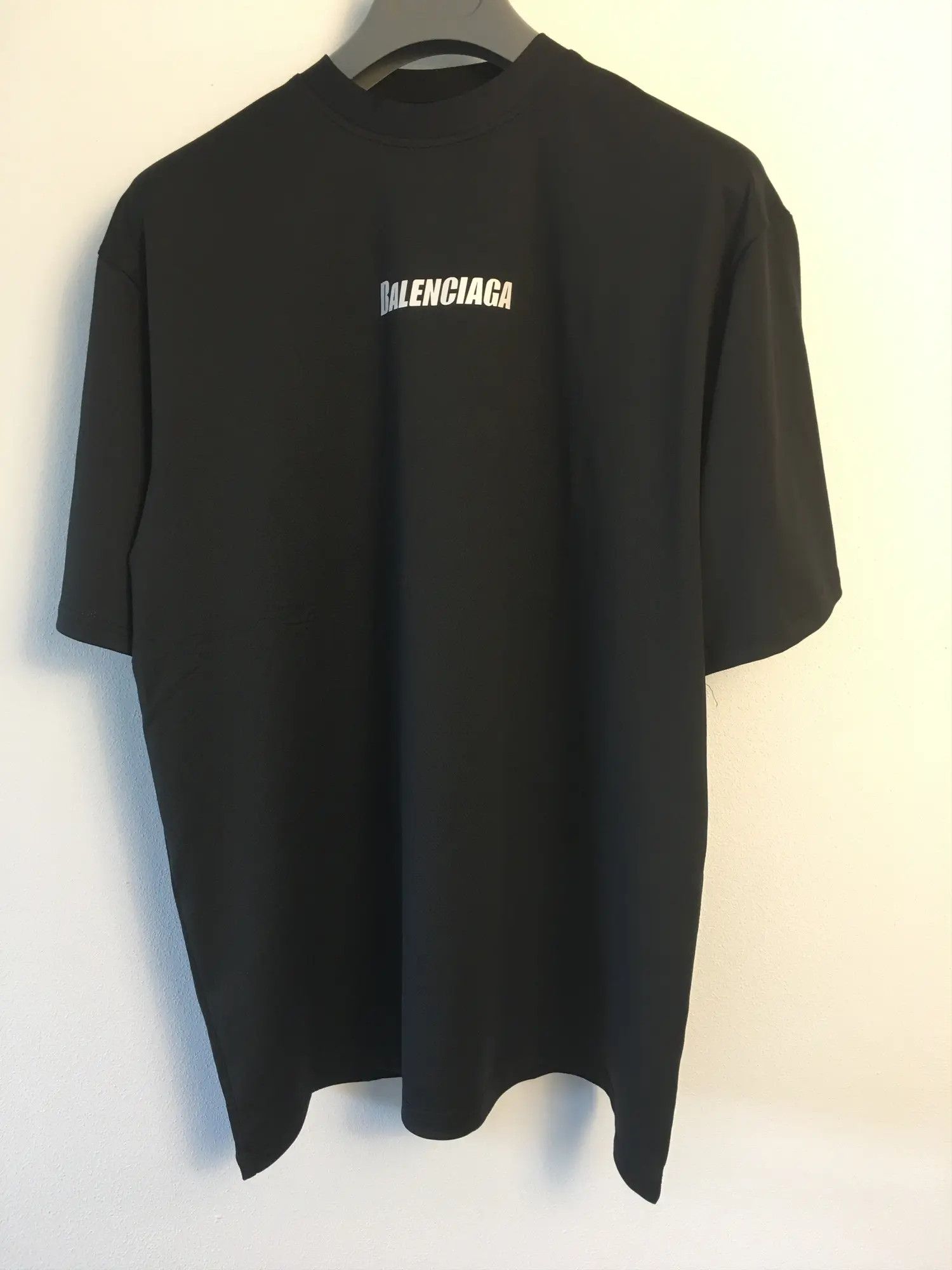 Balenciaga FW'19 Swim T-shirt Size US M / EU 48-50 / 2 - 1 Thumbnail