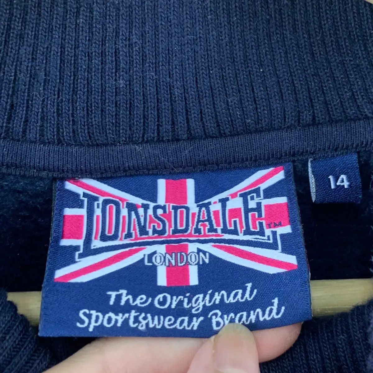 Lonsdale Vintage LONSDALE LONDON Embossed Center Logo Size US L / EU 52-54 / 3 - 3 Thumbnail