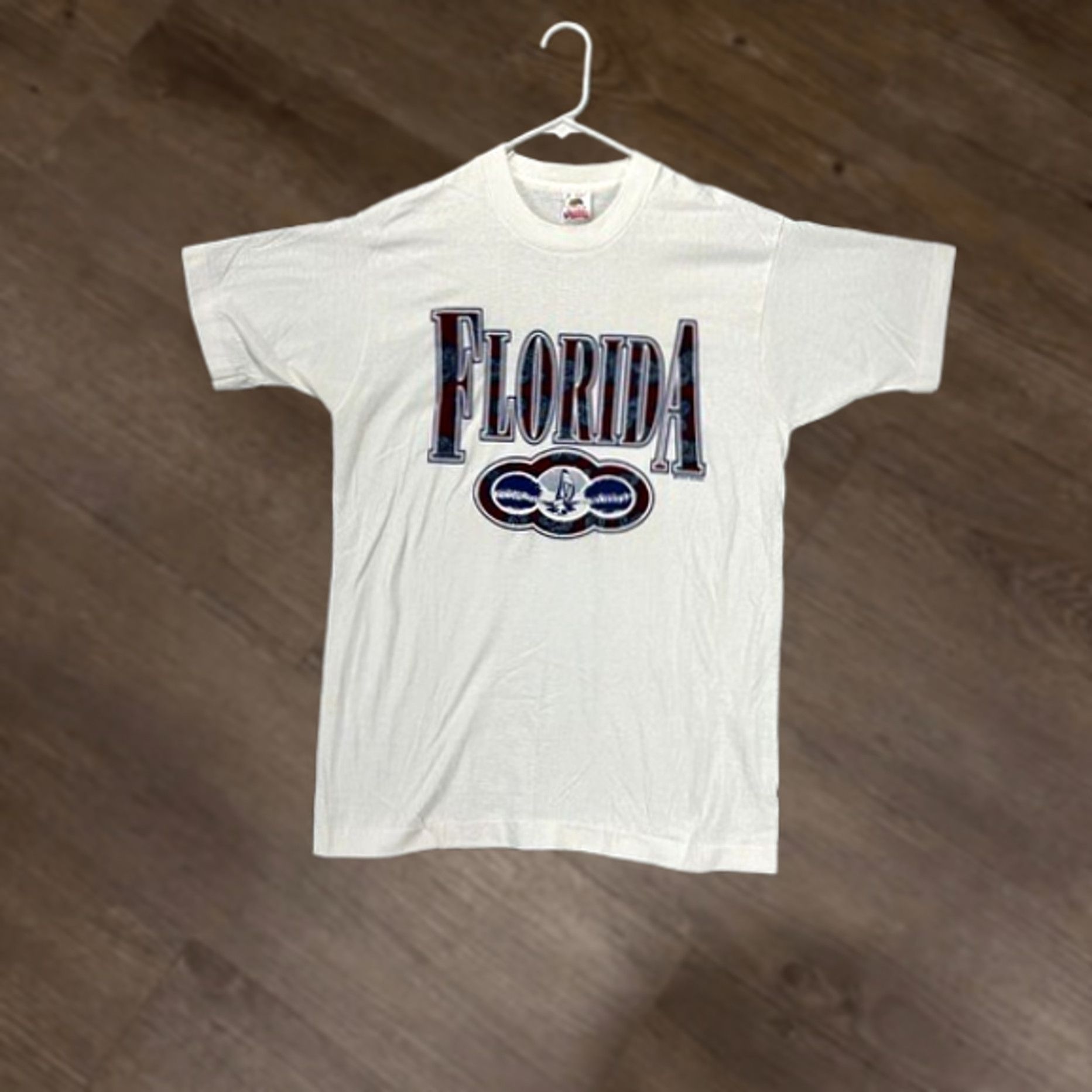 Fruit Of The Loom Fruit Of The Loom Shirt Men Medium White Graphic Print Short Sleeve Crew Neck Preppy Vintage No Size US M / EU 48-50 / 2 - 1 Thumbnail