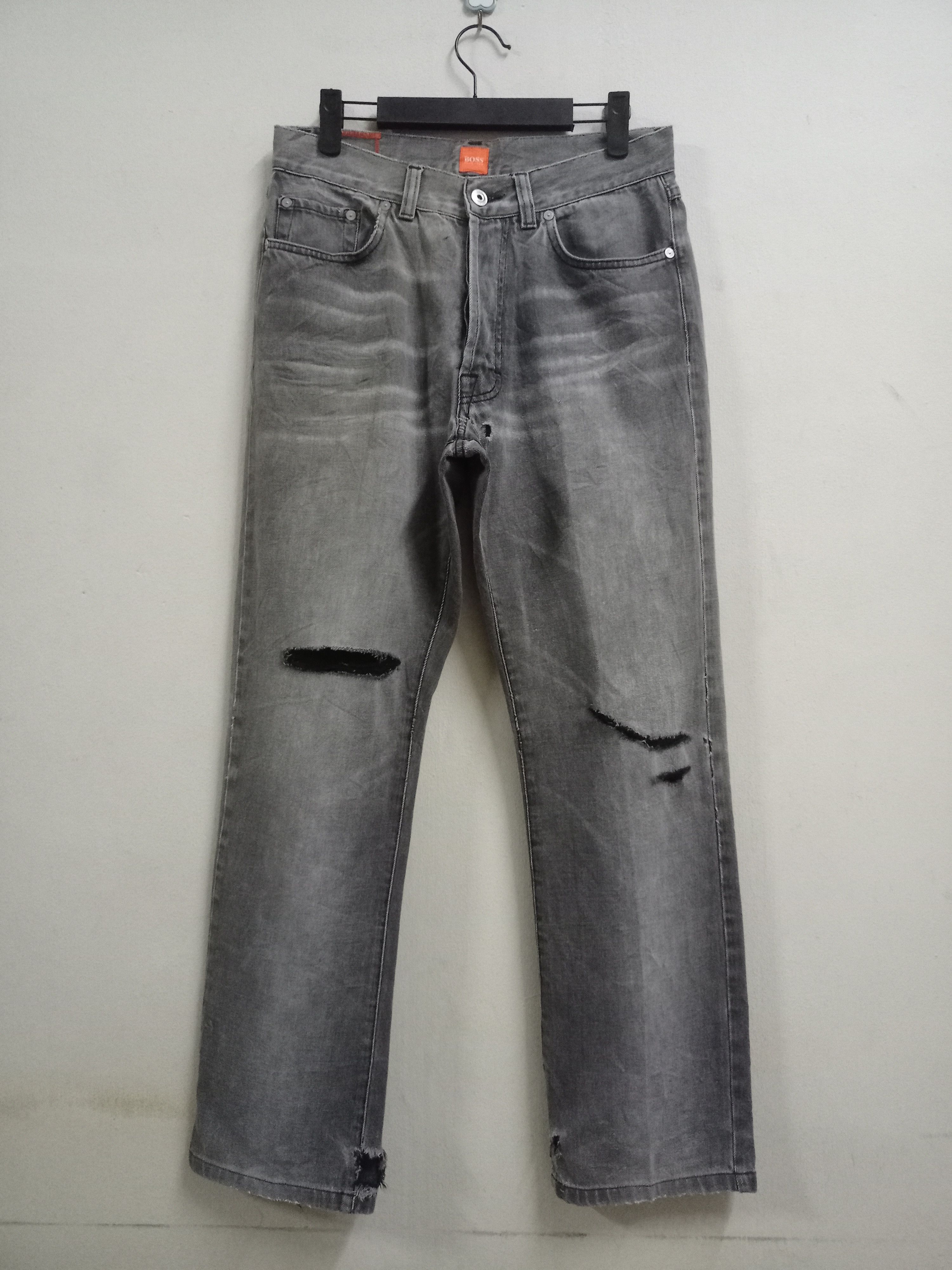 image of Vintage Hugo Boss Distressed Loose Jeans 30X29 in Washed Gray, Men's