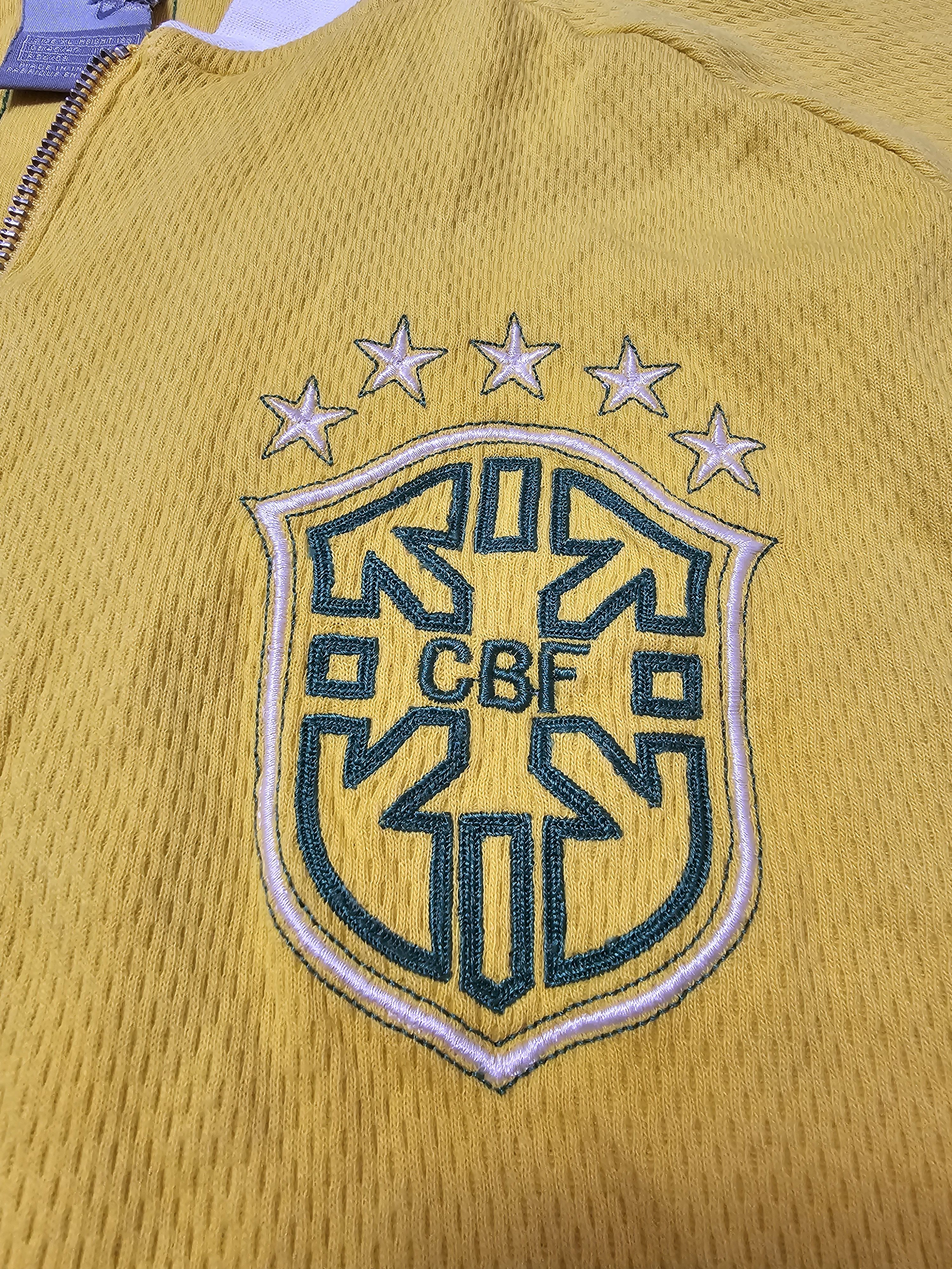 Nike BRAZIL VINTAGE TRAINING FOOTBALL JACKET SOCCER JACKET Size US XL / EU 56 / 4 - 4 Thumbnail