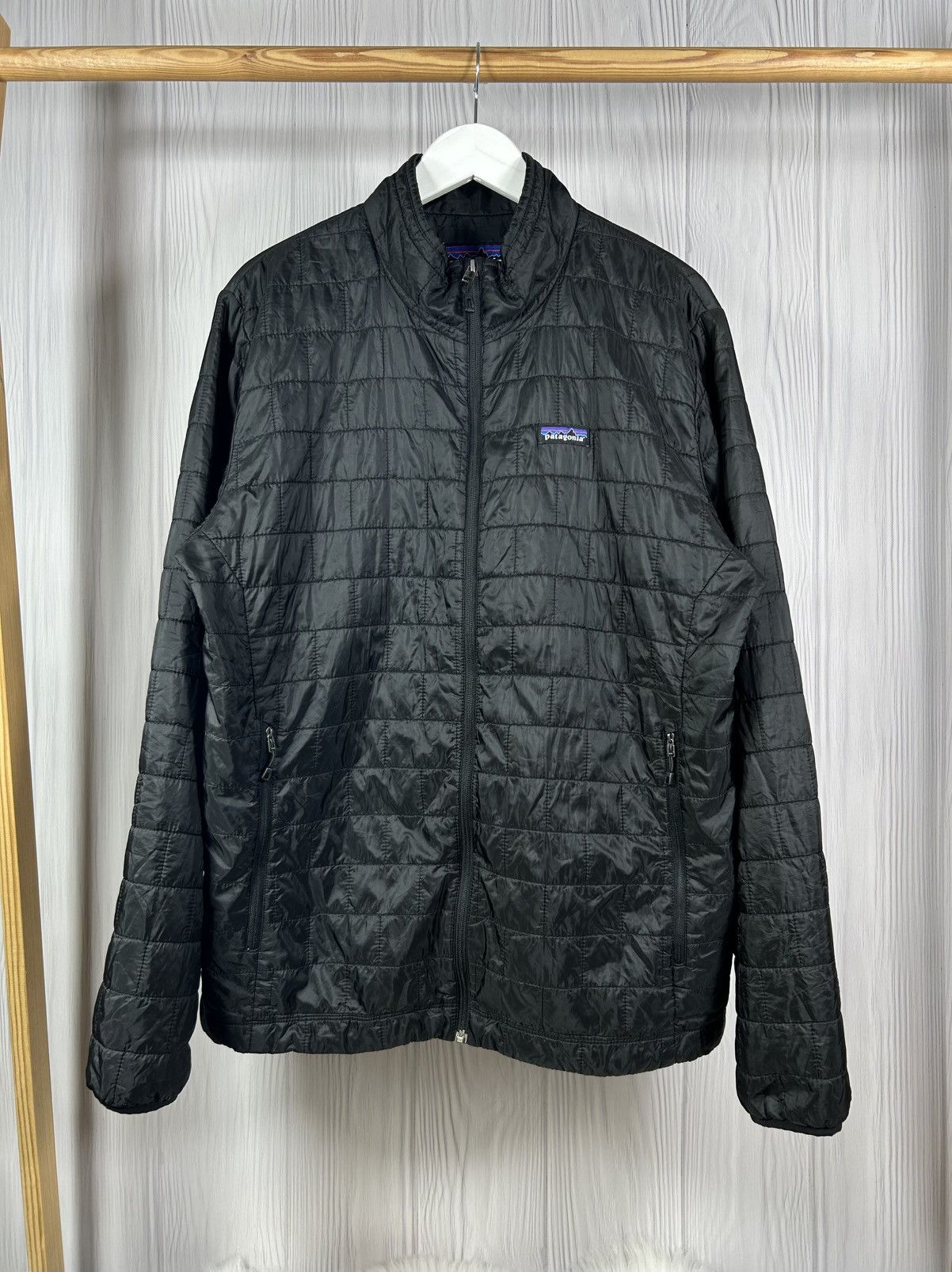 Patagonia Patagonia Nano Puff Light Zip Jacket Size XL Black Size US XL / EU 56 / 4 - 1 Thumbnail