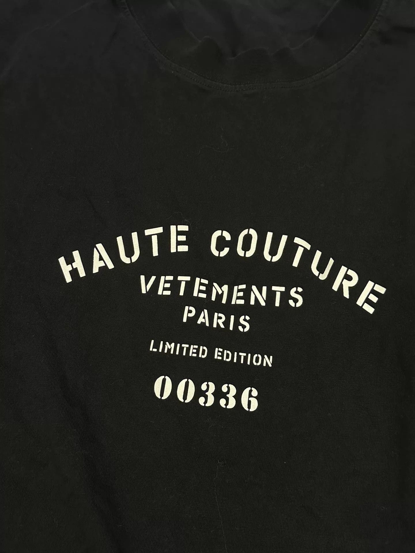 Vetements Vetements Black Logo Short-Sleeve T-Shirt Size US M / EU 48-50 / 2 - 2 Thumbnail