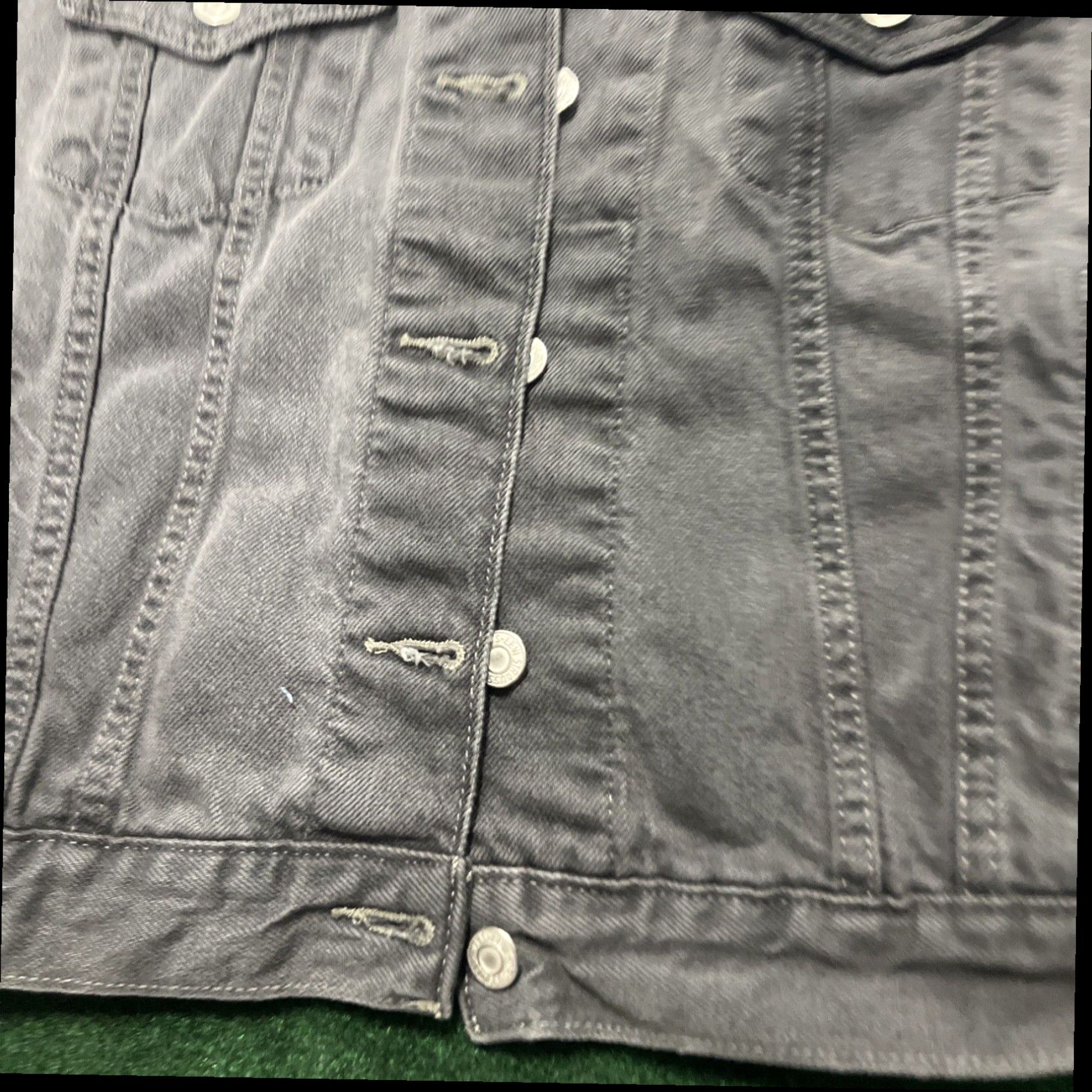 Levi's Levi's Women's Size XL Black Trucker Denim Jean Jacket Faded Washed Look Size 40" / US 18 - 4 Thumbnail