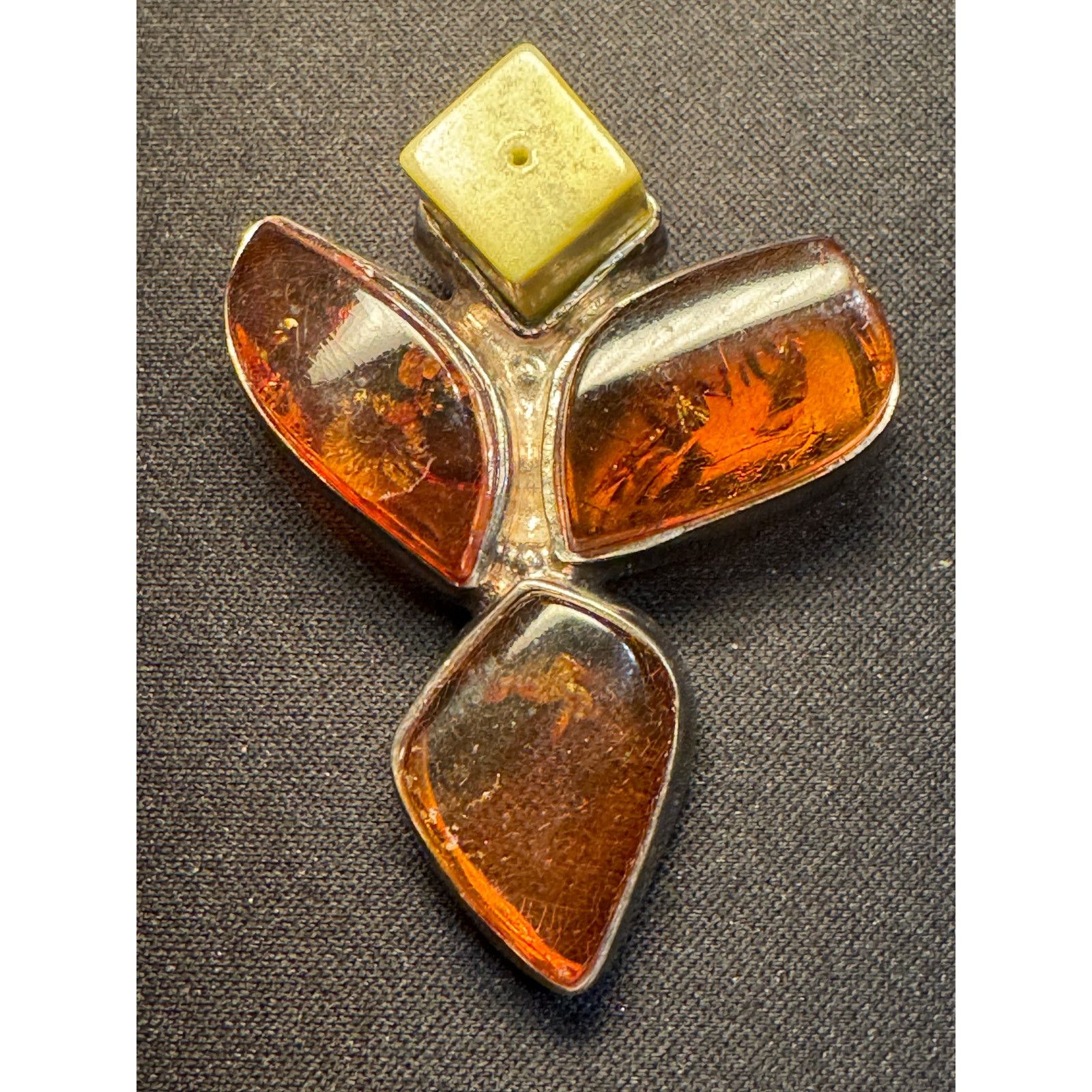 Other 925 Silver Baltic 3 Stone Pendant Asymetric Shape Size ONE SIZE - 1 Thumbnail