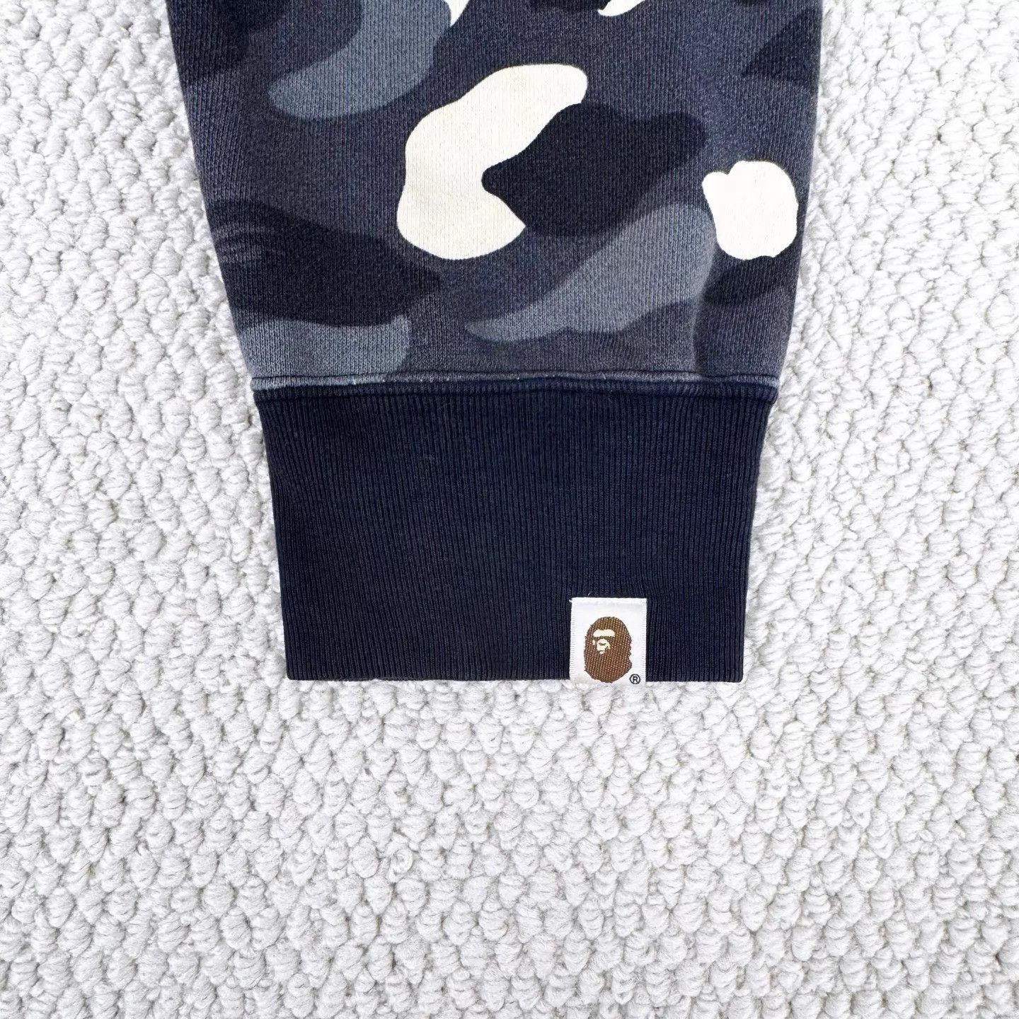Bape Bape Glow Camo Shark Hoodie XXL Black/Gray Unisex Size US XL / EU 56 / 4 - 5 Thumbnail