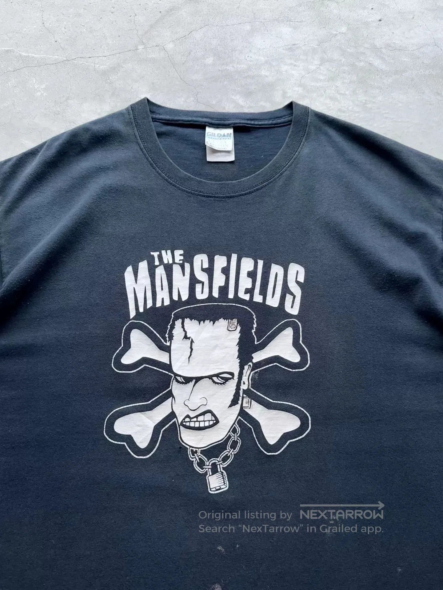 Vintage Vintage 90s The Mansfields Band Tee. Size US L / EU 52-54 / 3 - 5 Thumbnail