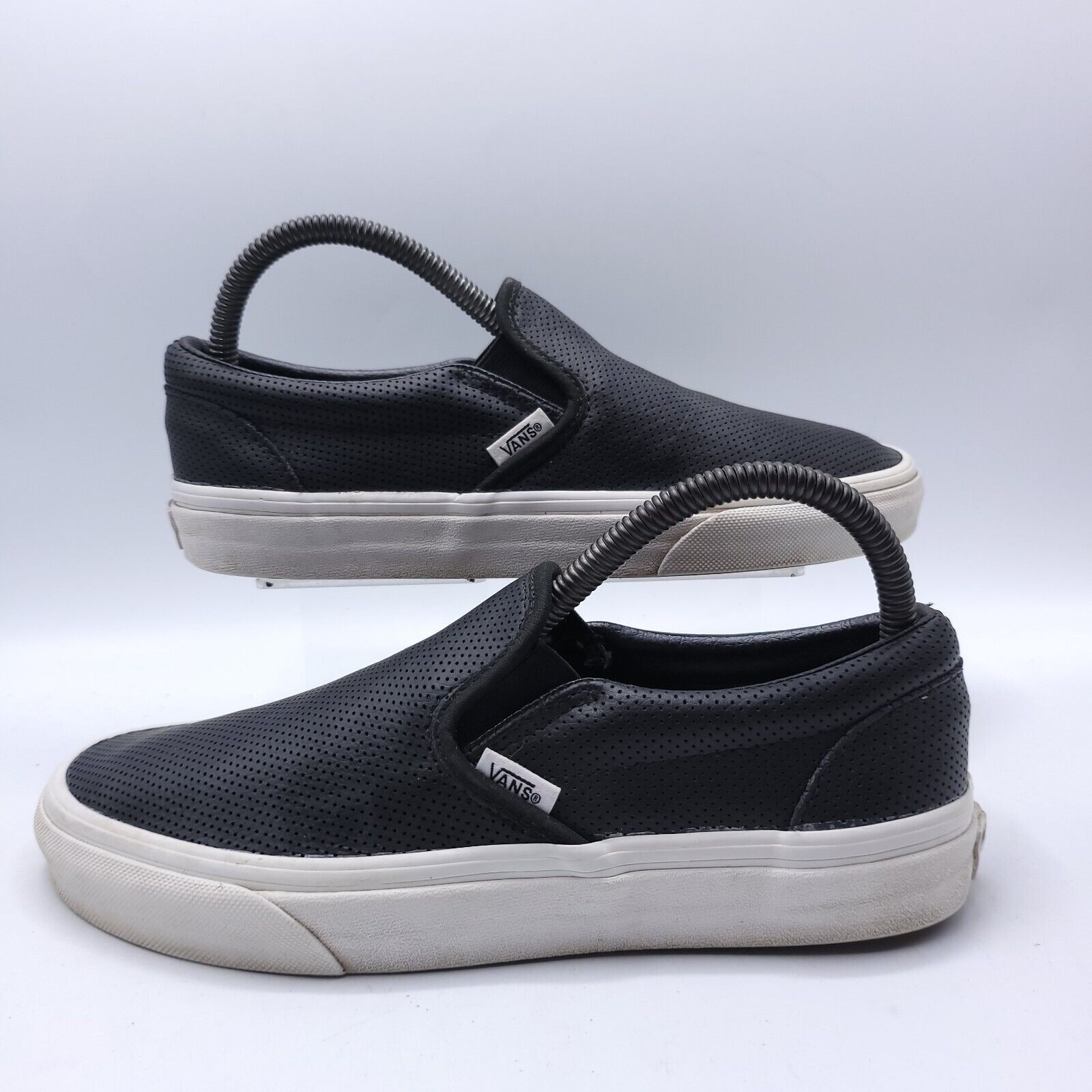 Vans Vans Off the Wall Shoe Womens Size 7.5 Mens 6 721278 Black Size US 7.5 / IT 37.5 - 5 Thumbnail