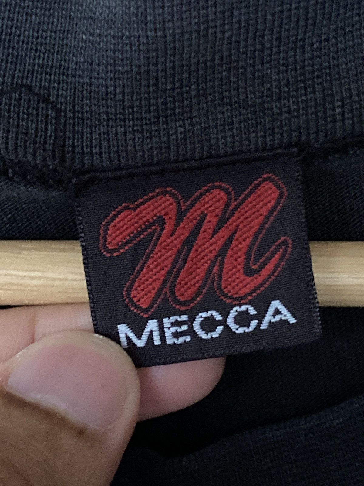 Vintage Rare Vintage Mecca USA Half Sleeve Tees Y2K Hiphop Style Size US L / EU 52-54 / 3 - 5 Thumbnail