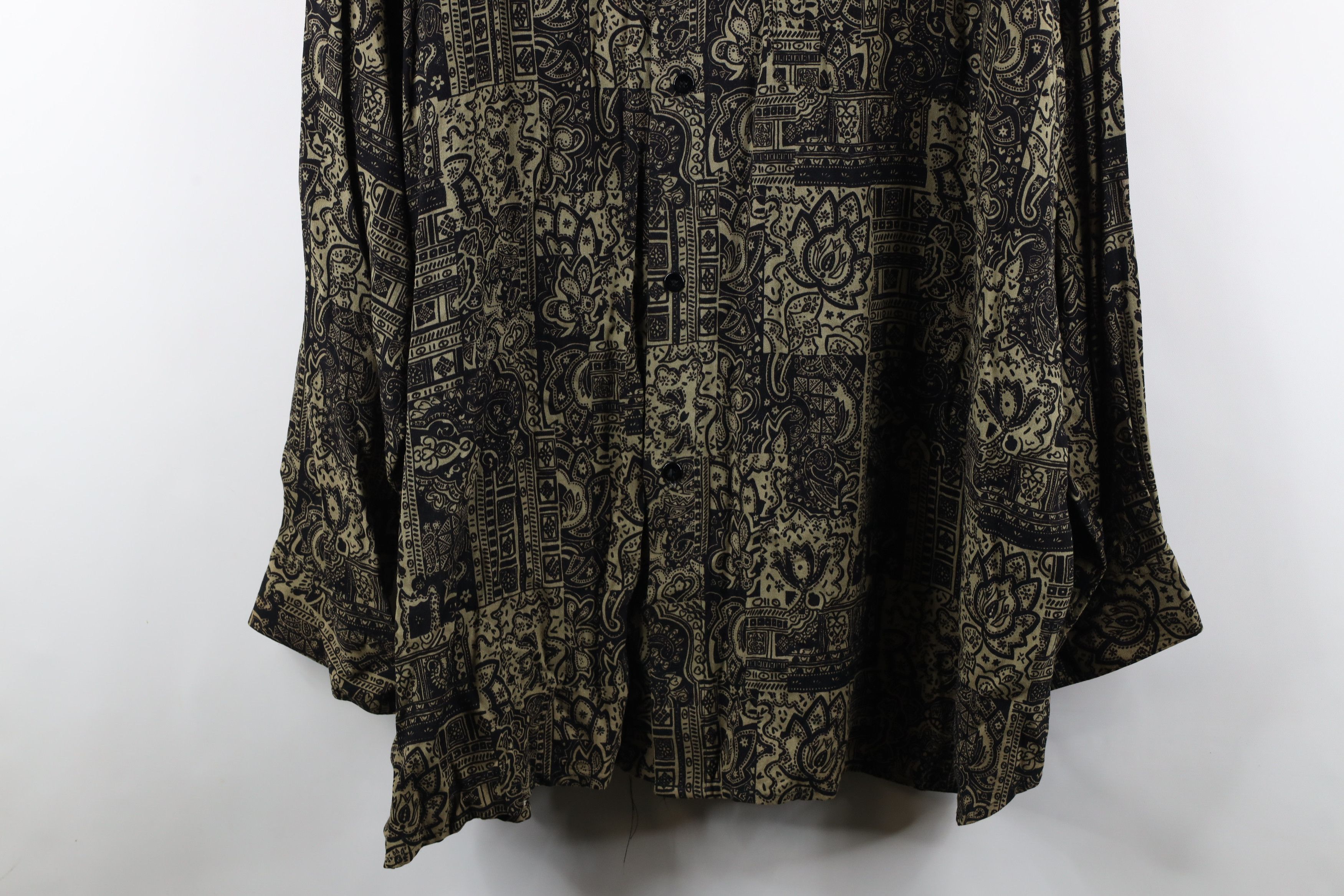 Vintage Vintage 90s Streetwear Flower Collared Button Shirt USA Size US XXL / EU 58 / 5 - 3 Thumbnail