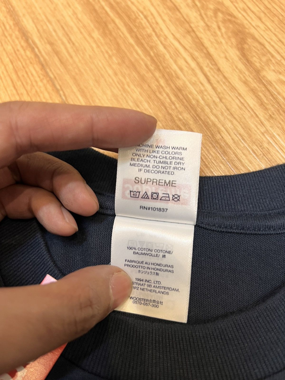 Supreme Supreme Arabic Size US M / EU 48-50 / 2 - 6 Thumbnail