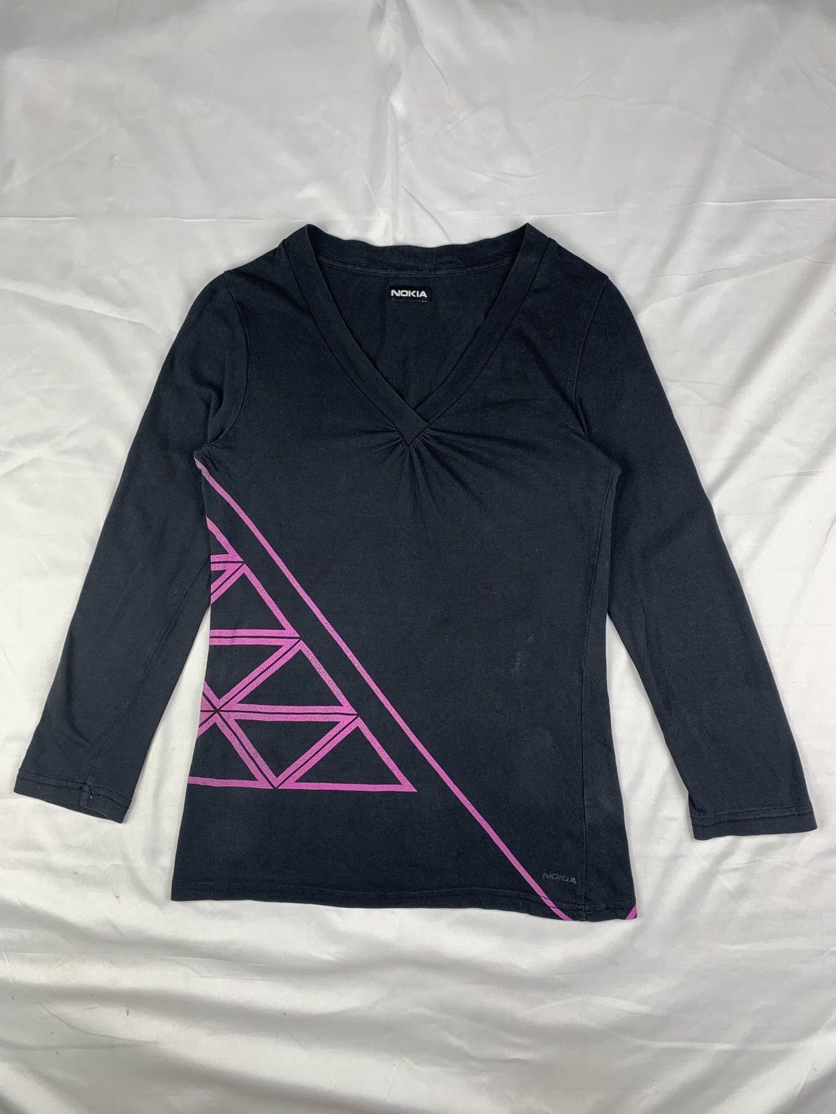 Other 2000s Nokia Black Triangle Graphic V-Neck Longsleeves Top Size S / US 4 / IT 40 - 1 Thumbnail