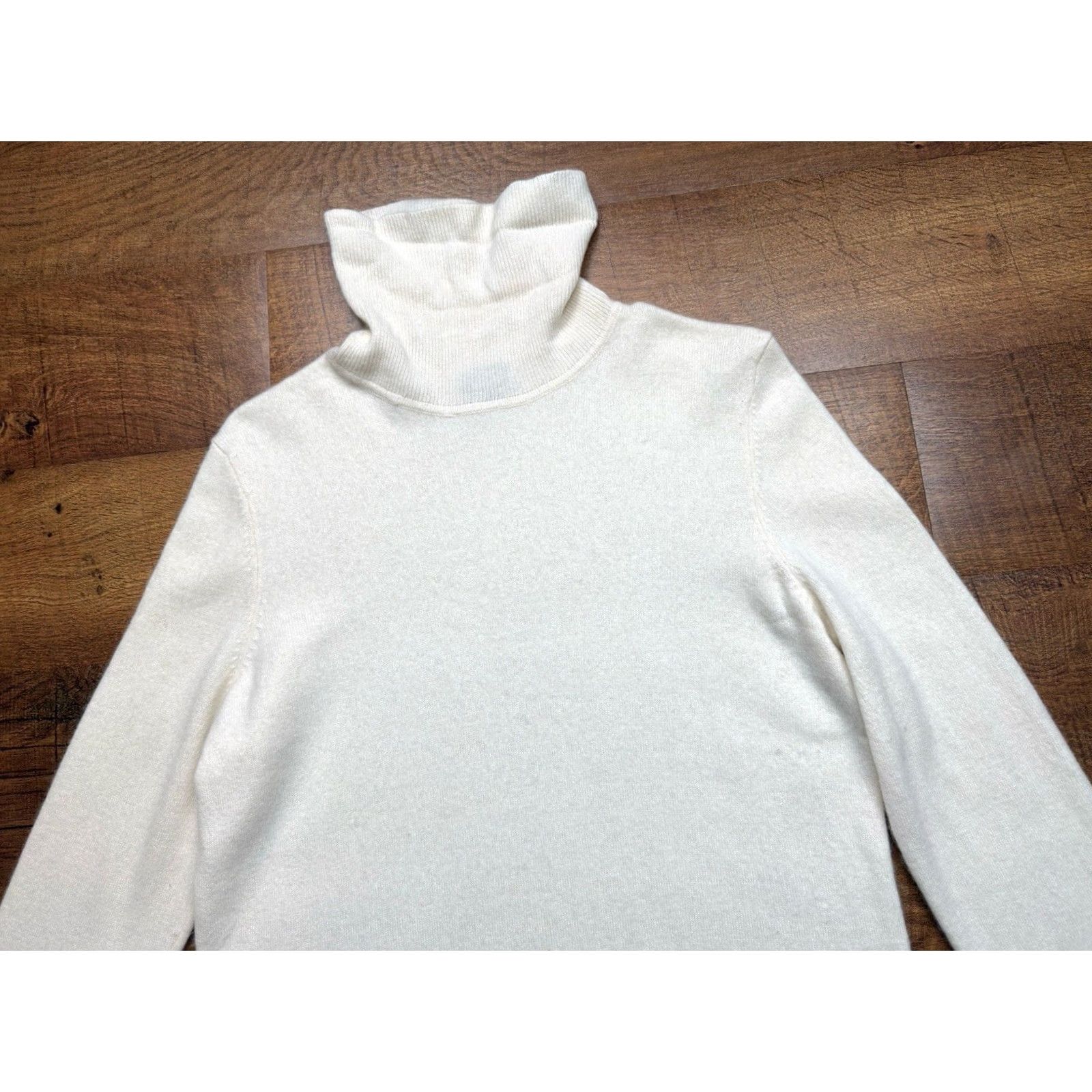 Talbots TALBOTS 100% Cashmere Turtleneck Sweater Cream XL Women’s Knit Pullover Long Sleeve Size XL / US 12-14 / IT 48-50 - 2 Thumbnail