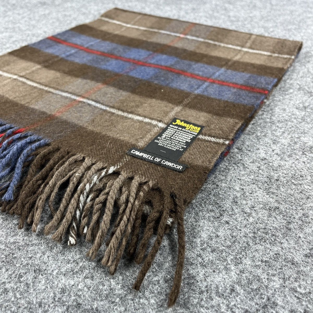 Johnstons Of Elgin Johnstons Of Elgin Scarf / Muffler / Neckwear T1188 Size ONE SIZE - 4 Thumbnail