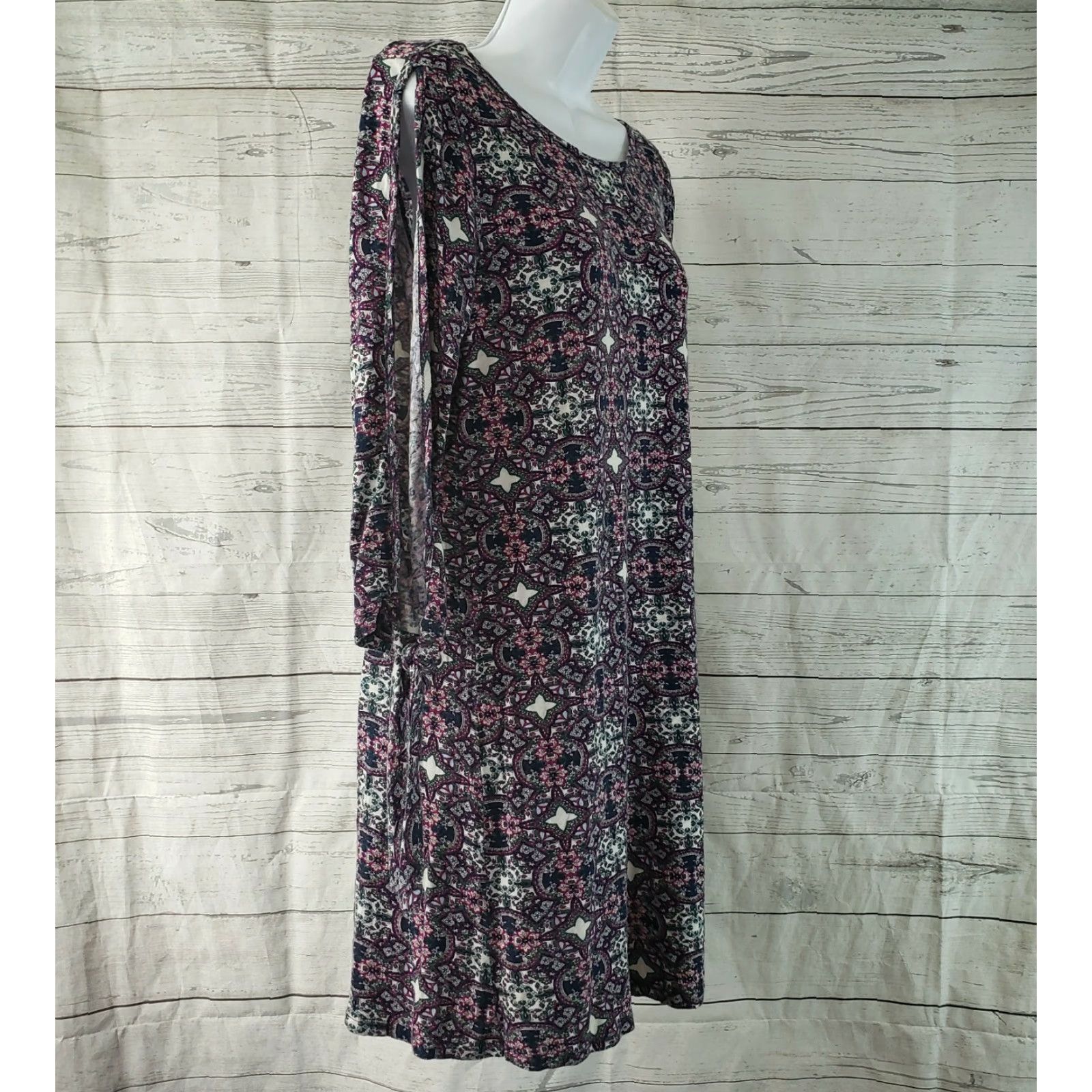 Vintage Pixley Womens Dress Medium Purple Green 3/4 Sleeve Rayon Blend Casual Shift Short Dress Womens M Purple Vintage? No Size M / US 6-8 / IT 42-44 - 3 Thumbnail