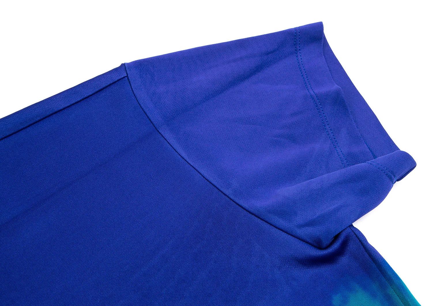 Issey Miyake Hand-Dyed Stretch T-Shirt in Blue Emerald Size US XL / EU 56 / 4 - 4 Thumbnail