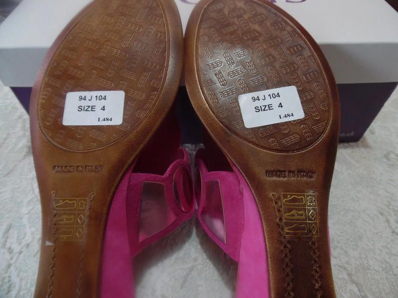 Warren Lotas Lotus Pink Sandel for women's size 4UK Size US 6 / IT 36 - 11 Thumbnail
