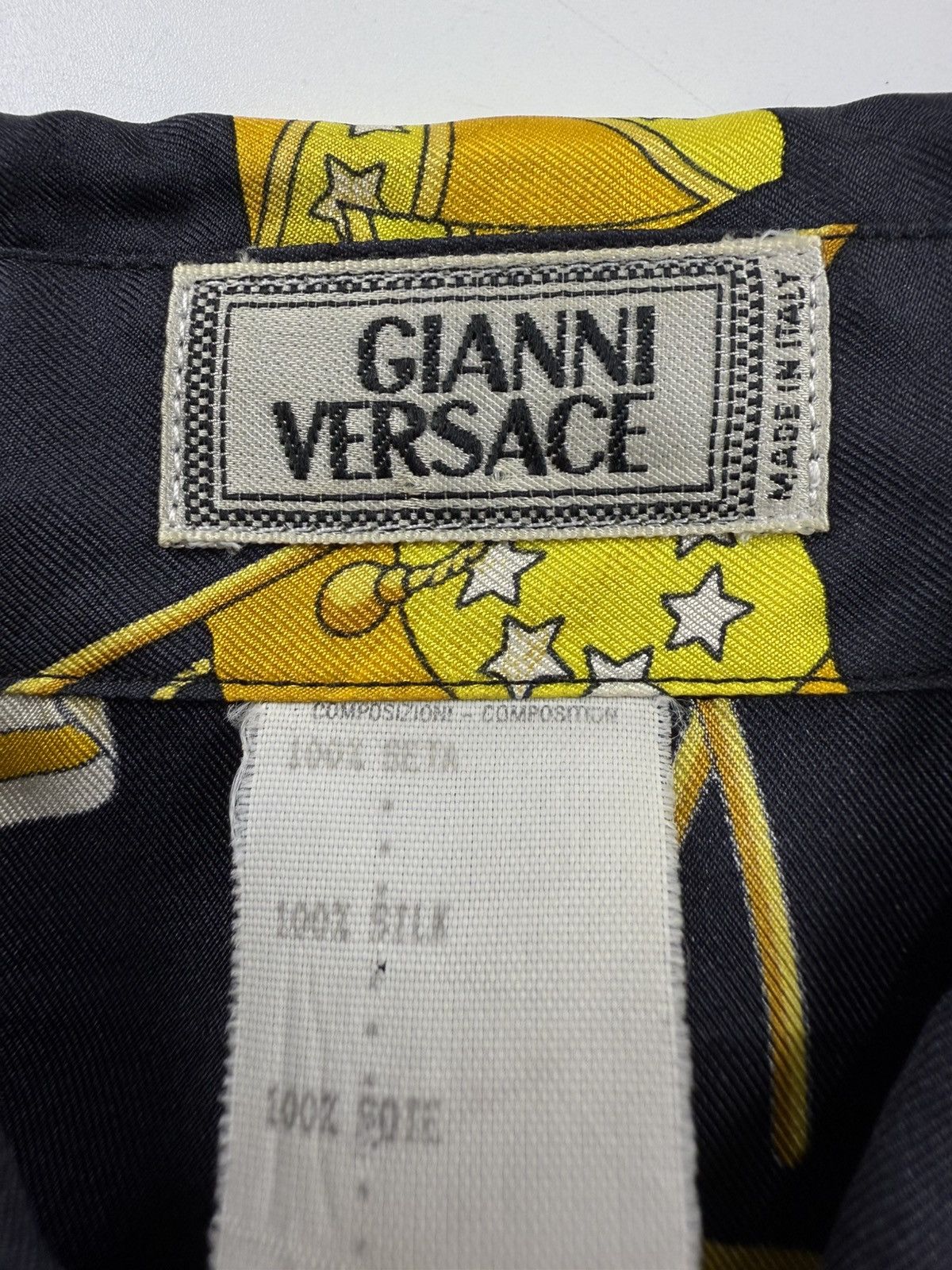 Versace Gianni Versace 1993 Flag Print Silk Shirt Size US XL / EU 56 / 4 - 8 Thumbnail