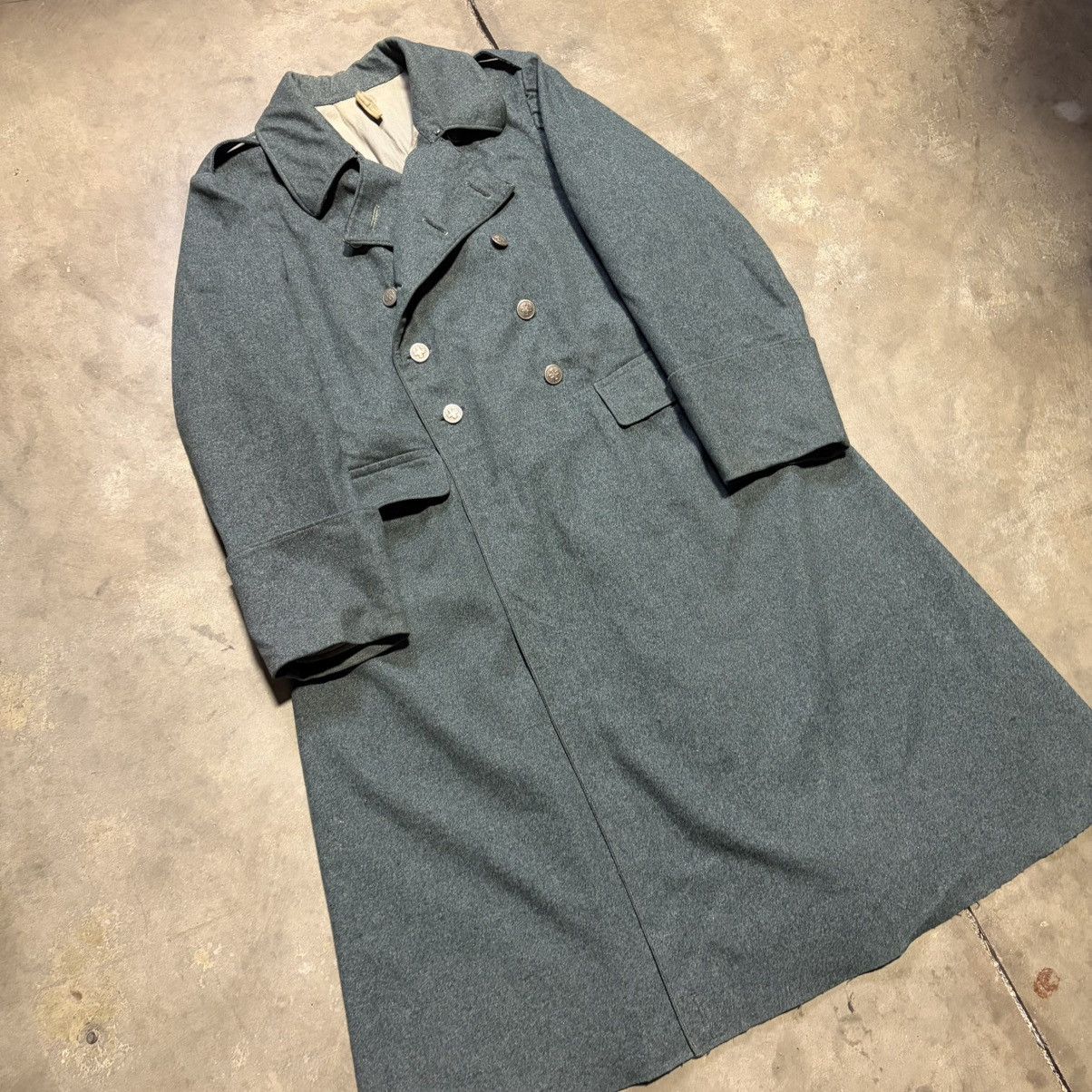 Vintage Vintage Swiss Military Army Medic Trench Overcoat Wool 60s Size US S / EU 44-46 / 1 - 2 Thumbnail