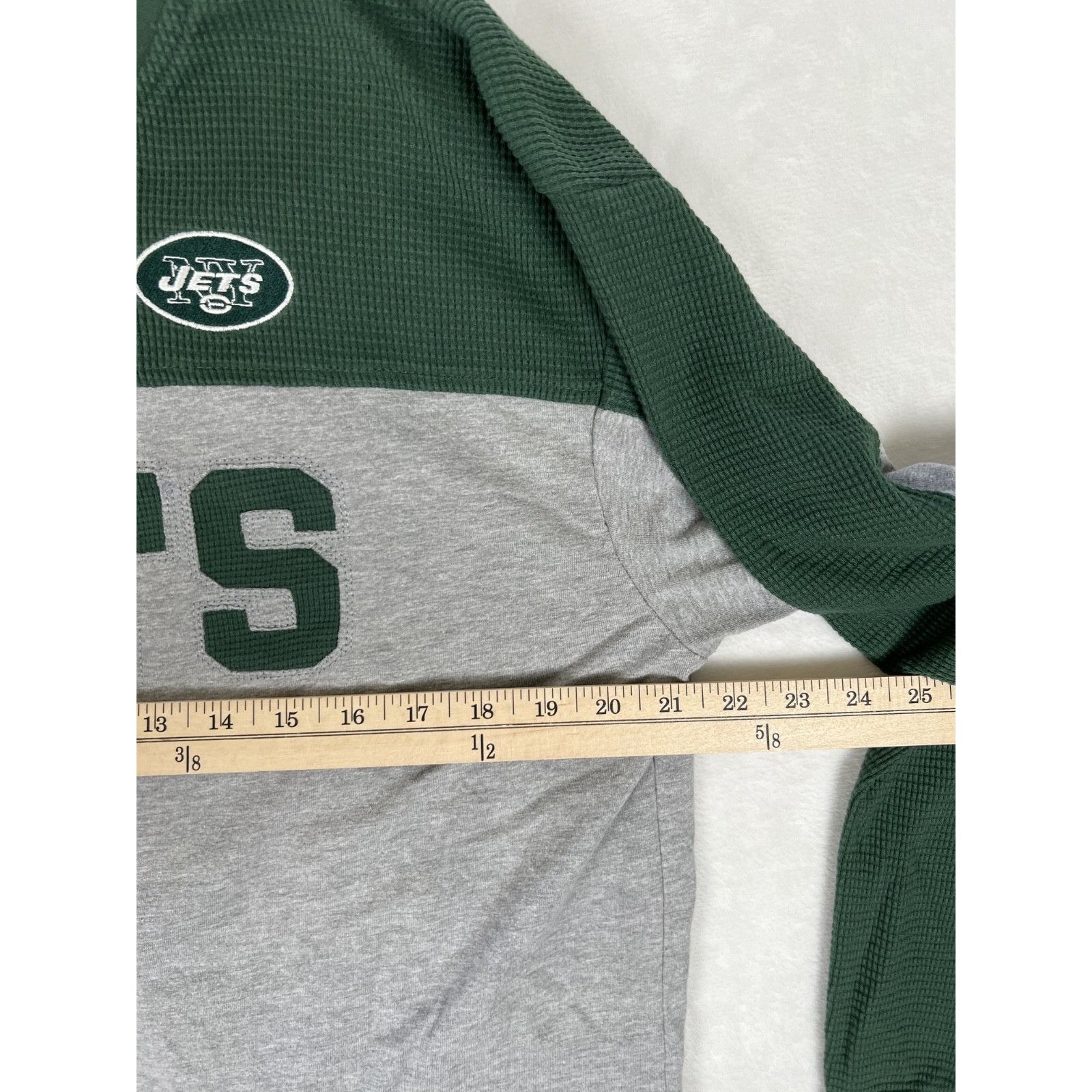 NFL New York Jets Long Sleeve Shirt Size Large Retro Vintage NFL Size US L / EU 52-54 / 3 - 5 Thumbnail