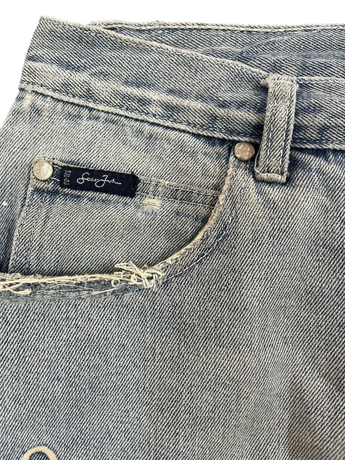 Le Grande Bleu (L.G.B.) × Sean John Vintage Sean John Baggy Faded Denim Size US 33 - 5 Thumbnail