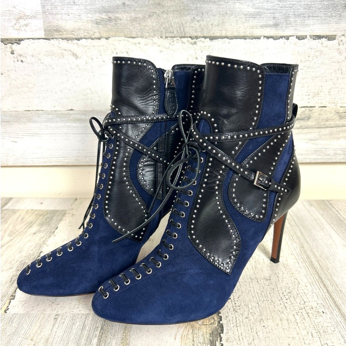 Alaia Alaia Paris womens 8 blue suede black leather ankle boot Size US 8 / IT 38 - 1 Thumbnail