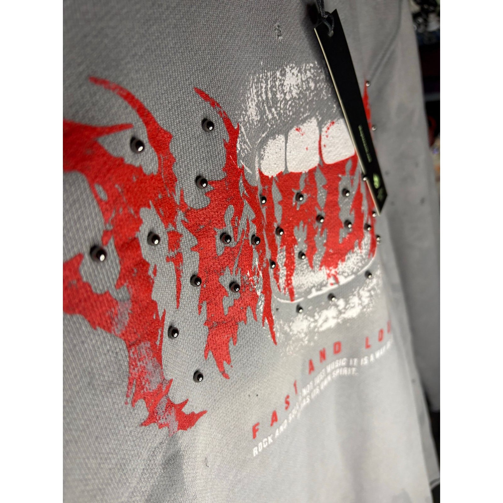 Other NWT Sz. M - Tenaciti Crew Neck Sweatshirt (Gray/Red) Size US M / EU 48-50 / 2 - 8 Thumbnail