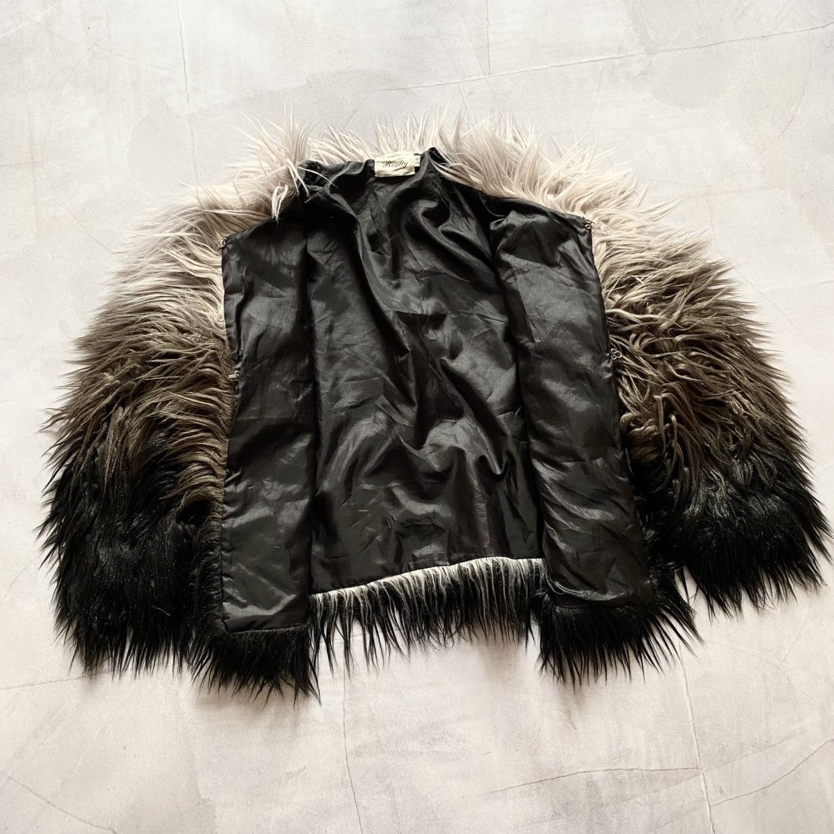 If Six Was Nine Crazy Opium Fuzzy Cropped Faux Fur Gradient Y2K Jacket Size S / US 4 / IT 40 - 4 Thumbnail