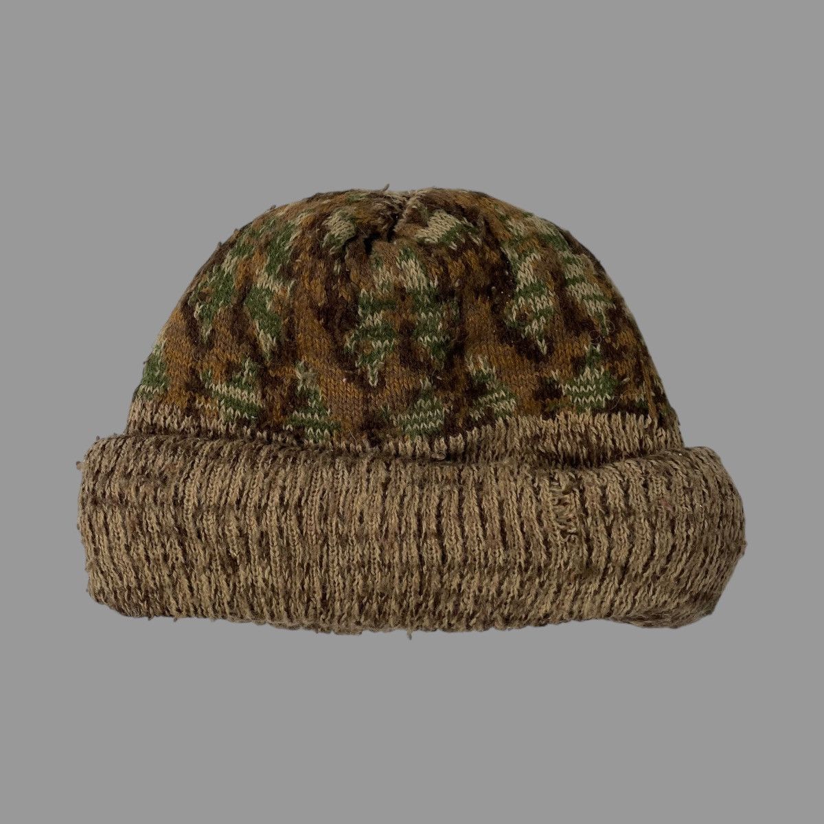Vintage Vintage 90s camo knit hunting beanie Size ONE SIZE - 1 Thumbnail