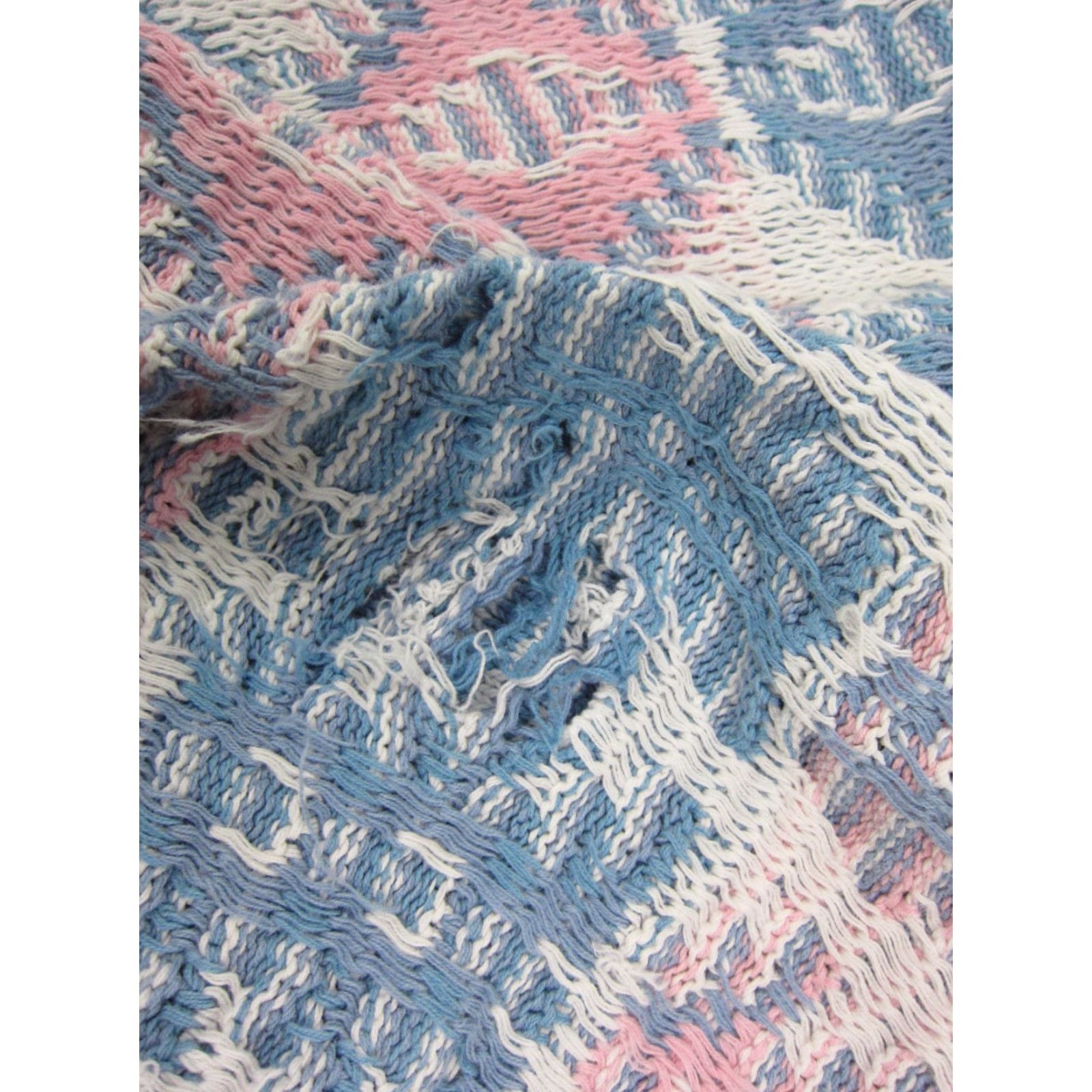 London Fog VINTAGE London Fog Sweater Mens L Geometric Aztec Knit 80s 70s Pink Crew Neck Pullover Knit Pattern Geometric All Seasons Size US L / EU 52-54 / 3 - 6 Thumbnail