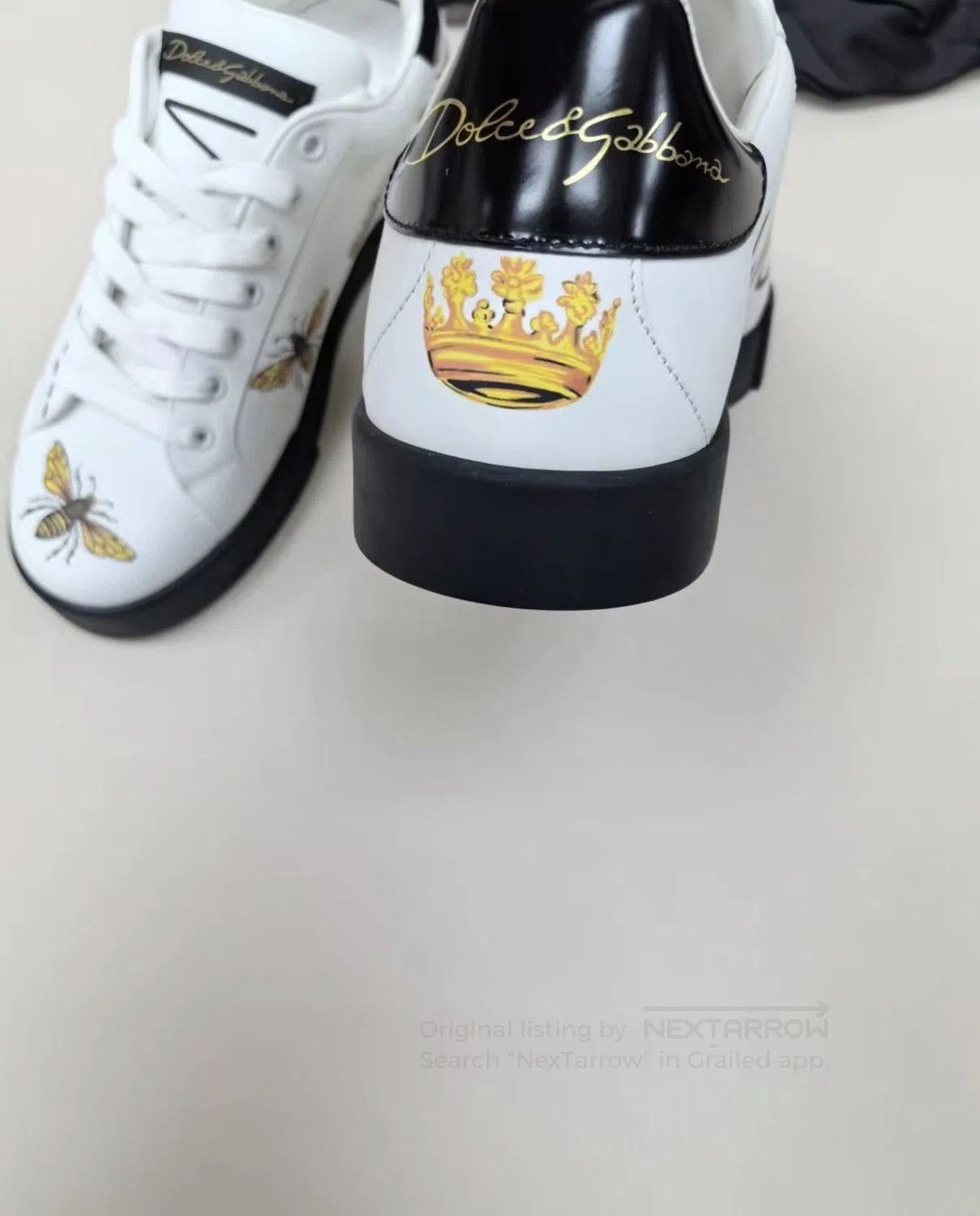 Dolce & Gabbana White Lowtop Sneakers with Bee & Heart Designs. Size US 9.5 / EU 42-43 - 4 Thumbnail