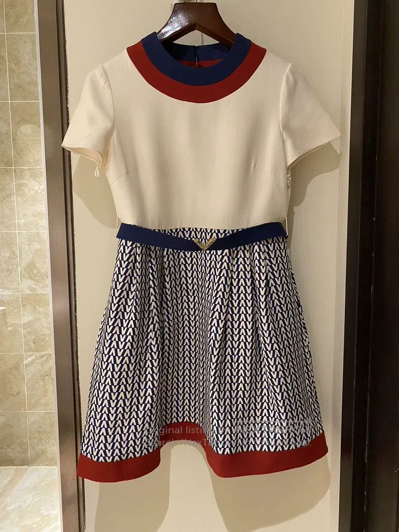 Valentino Valentino wool dress Size M / US 6-8 / IT 42-44 - 4 Thumbnail