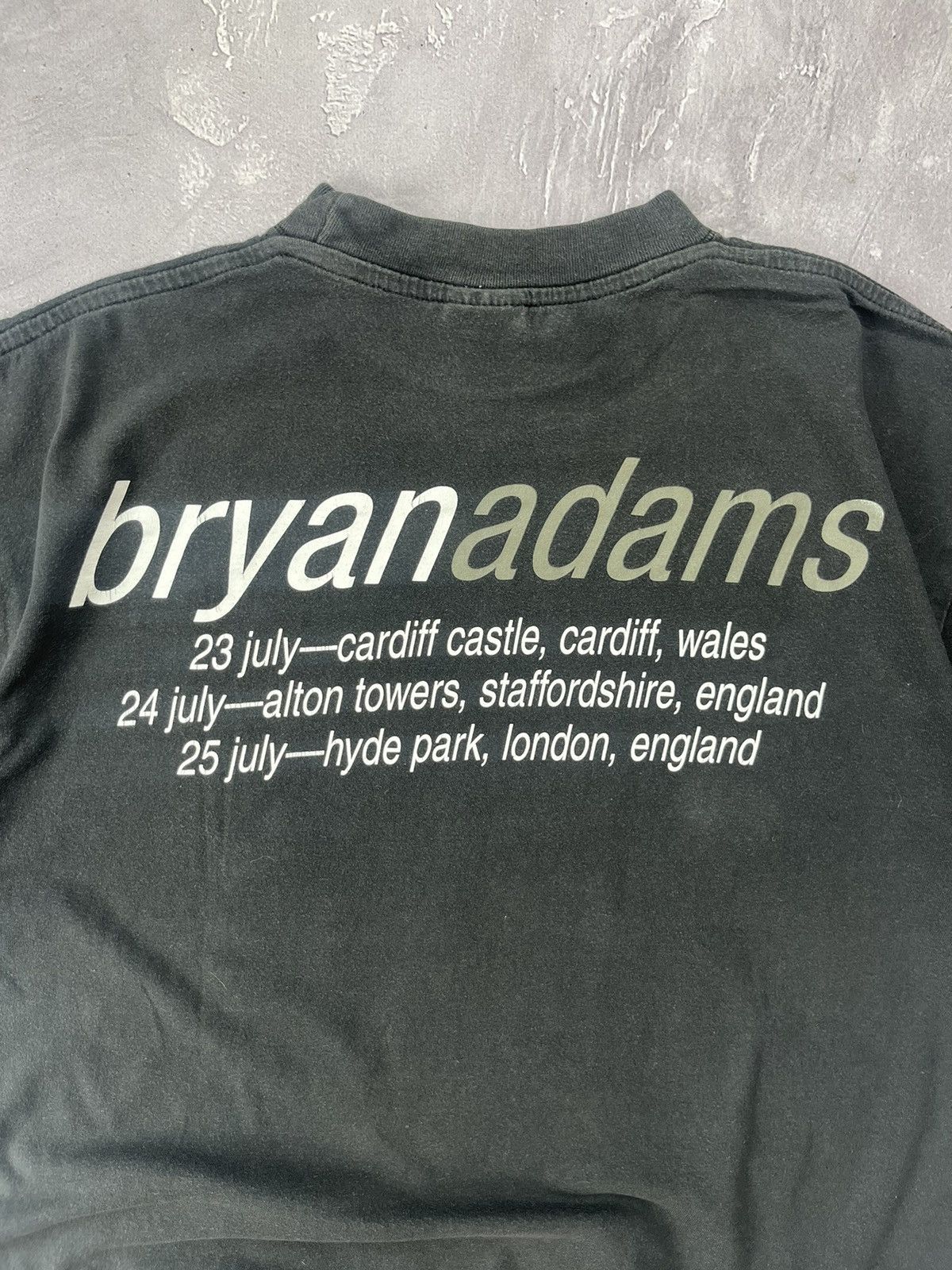 Band Tees Vintage Bryan Adams Elephant Concert Tour Tee T-Shirt 90s Size US L / EU 52-54 / 3 - 4 Thumbnail