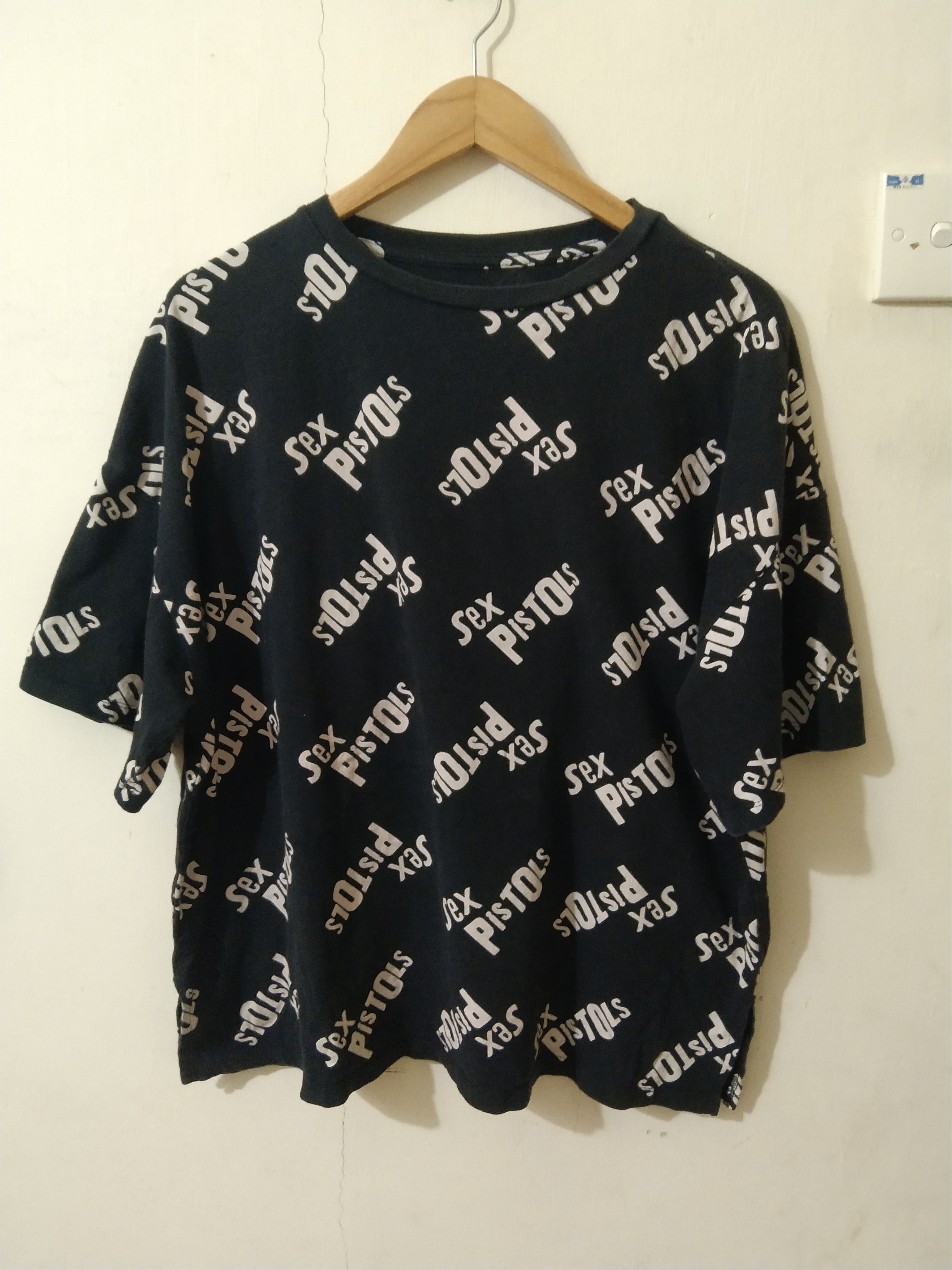 Band Tees Sex pistols Full Print Shirt Size US L / EU 52-54 / 3 - 1 Thumbnail